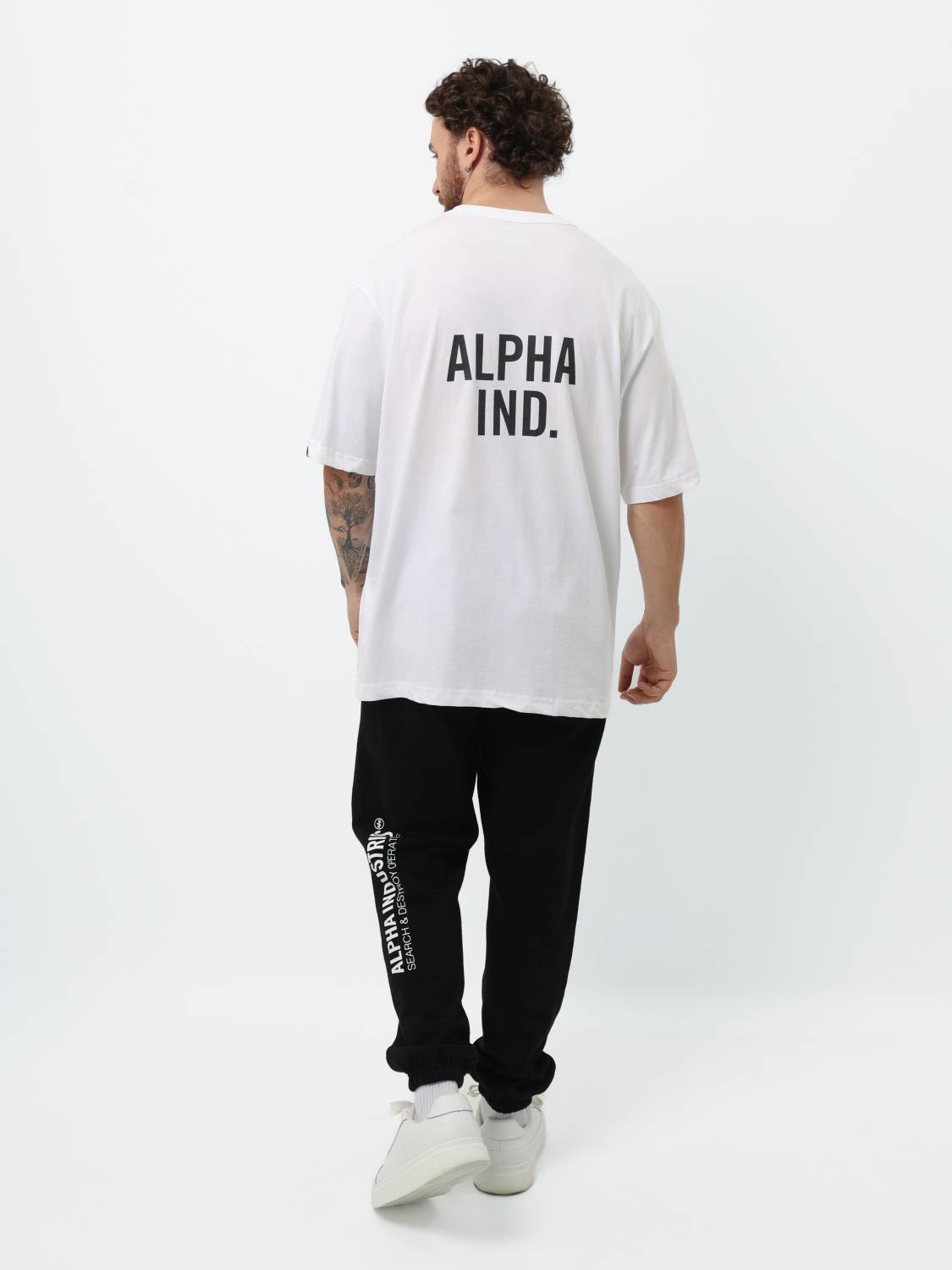 Футболка "UNFRM SS Pocket A.I." (White) Alpha Industries