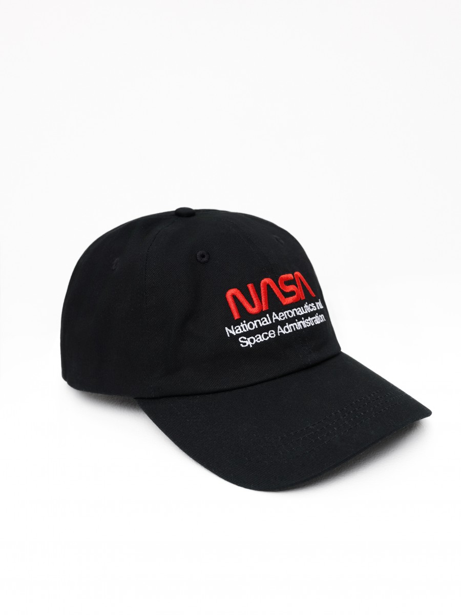 Кепка / Бейсболка ''NASA Worm Logo'' (Black) Alpha Industries
