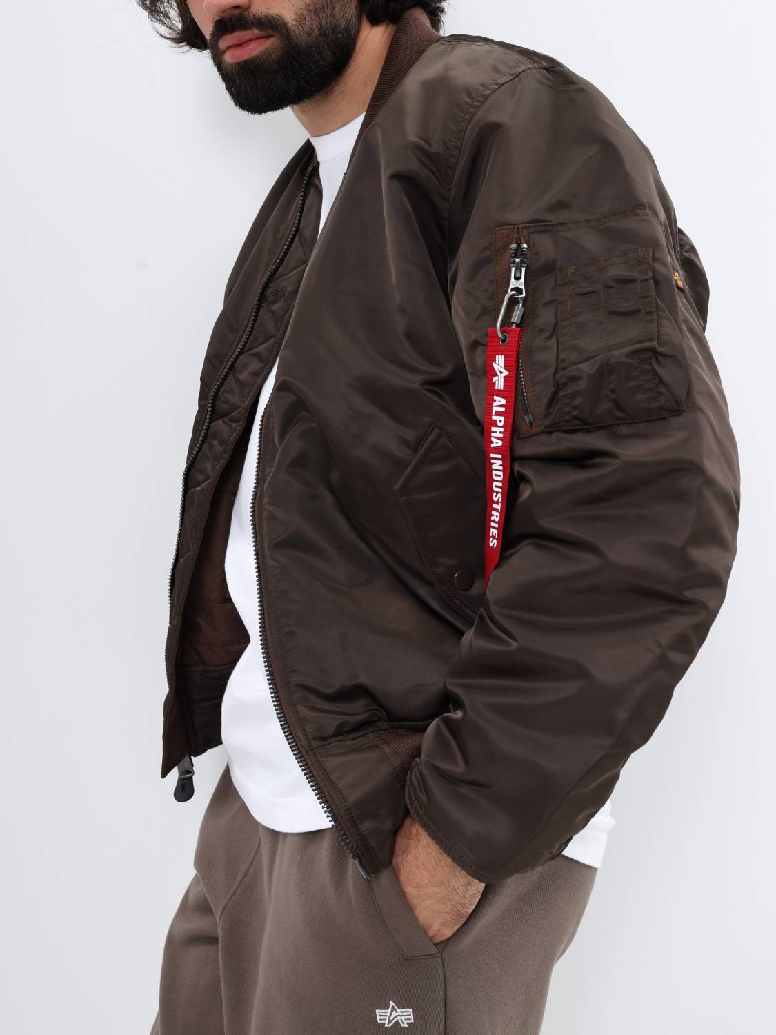 Куртка / Бомбер утепленный мужской ''MA-1'' (Chocolate) Alpha Industries