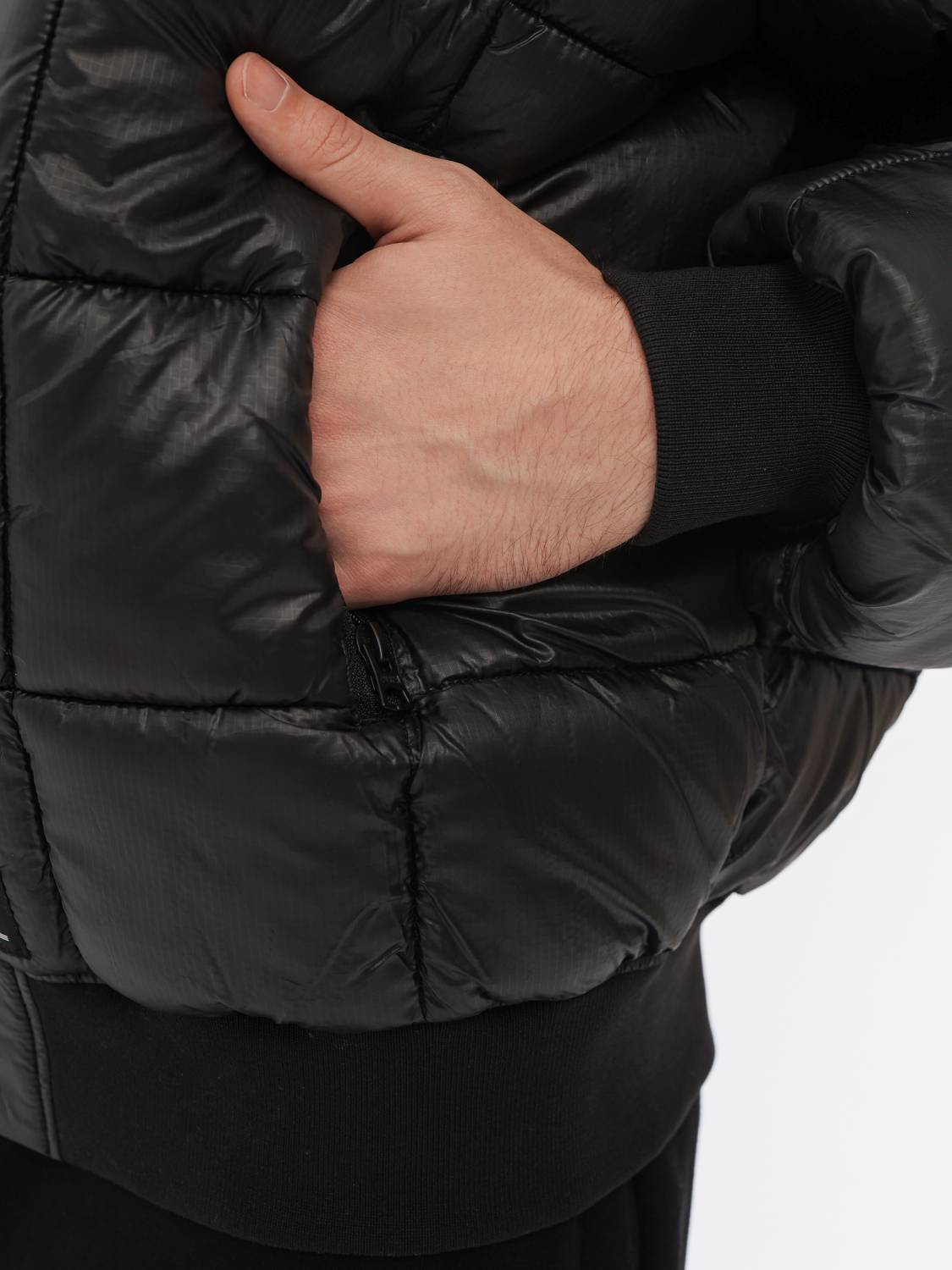 Куртка / Бомбер теплый пуховый мужской ''MA-1 Puffer'' (Black) Alpha Industries