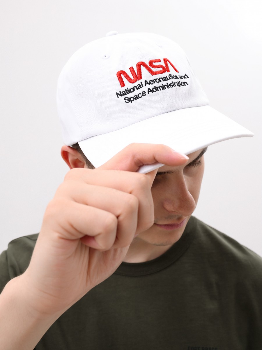 Кепка / Бейсболка ''NASA Worm Logo'' (White) Alpha Industries