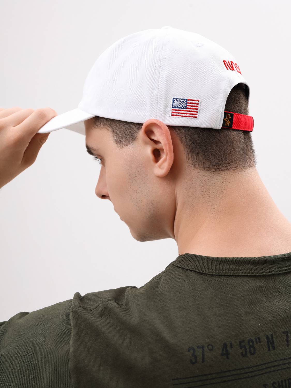 Кепка / Бейсболка ''NASA Worm Logo'' (White) Alpha Industries