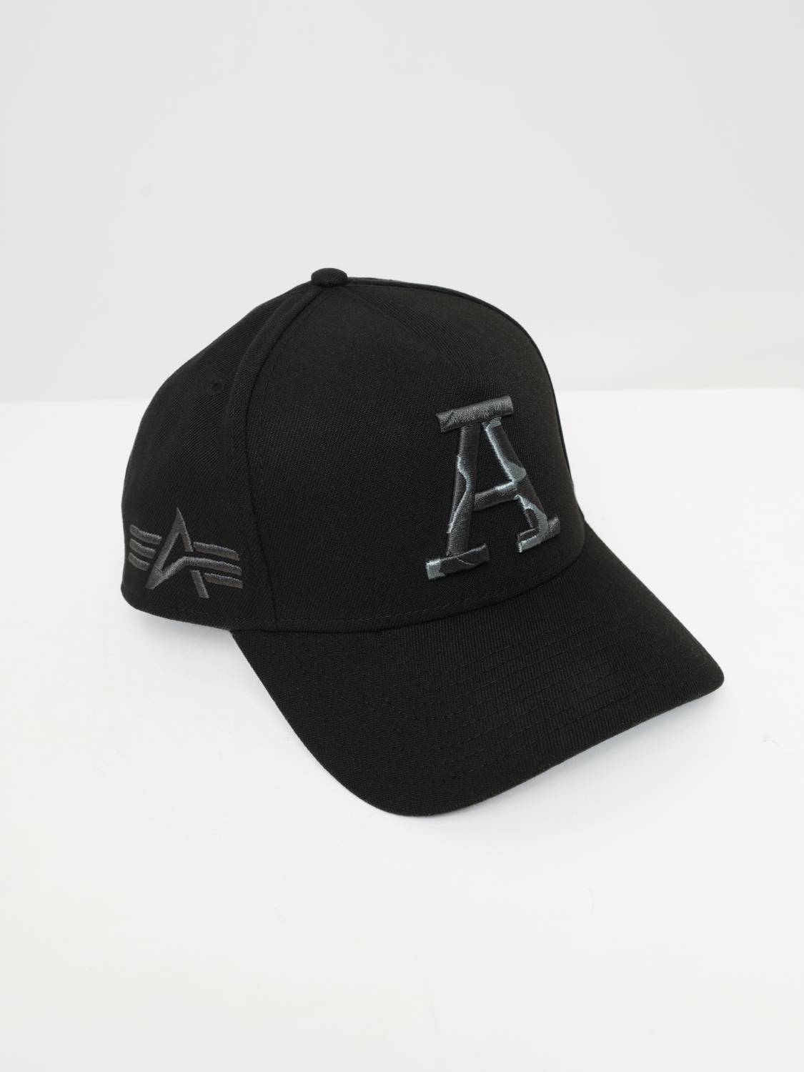 Кепка / Бейсболка ''New Era X'' (Black) Alpha Industries