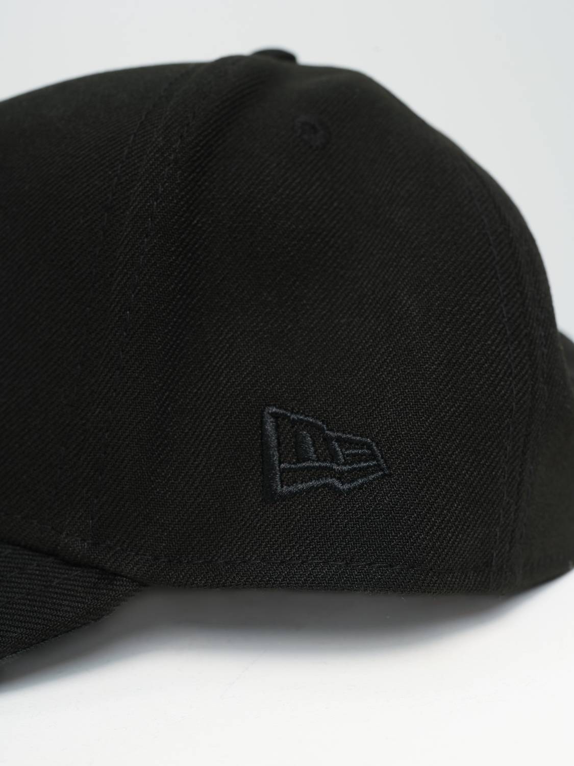 Кепка / Бейсболка ''New Era X'' (Black) Alpha Industries