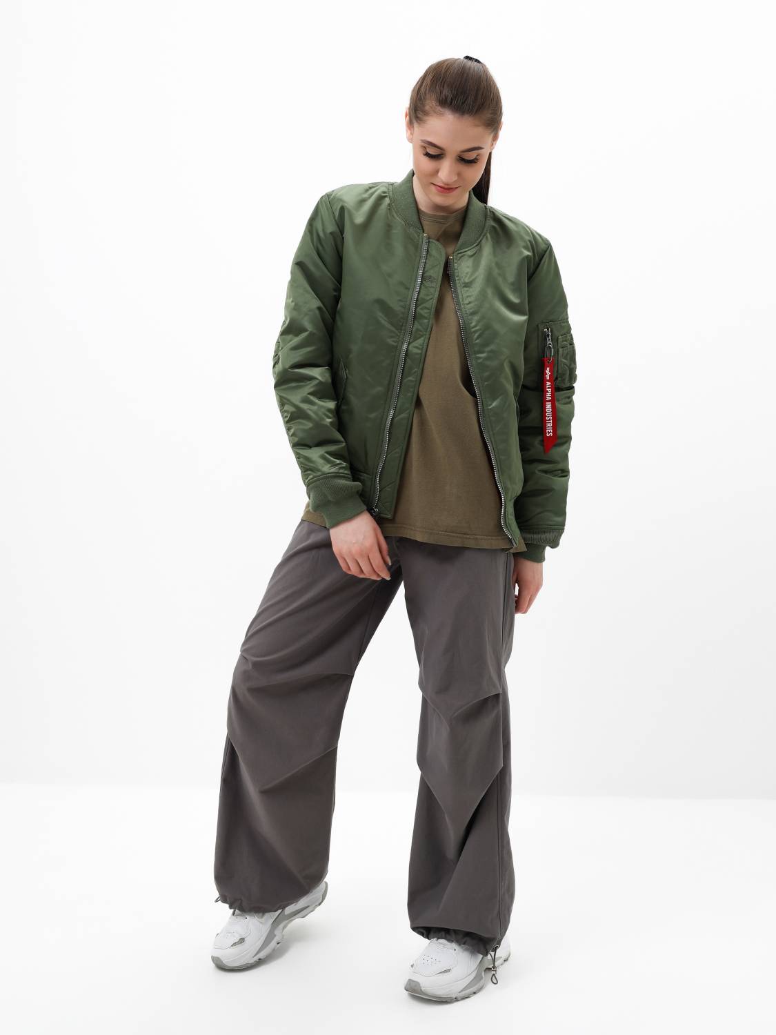 Куртка / Бомбер утепленный женский ''MA-1 W'' (Sage) Alpha Industries