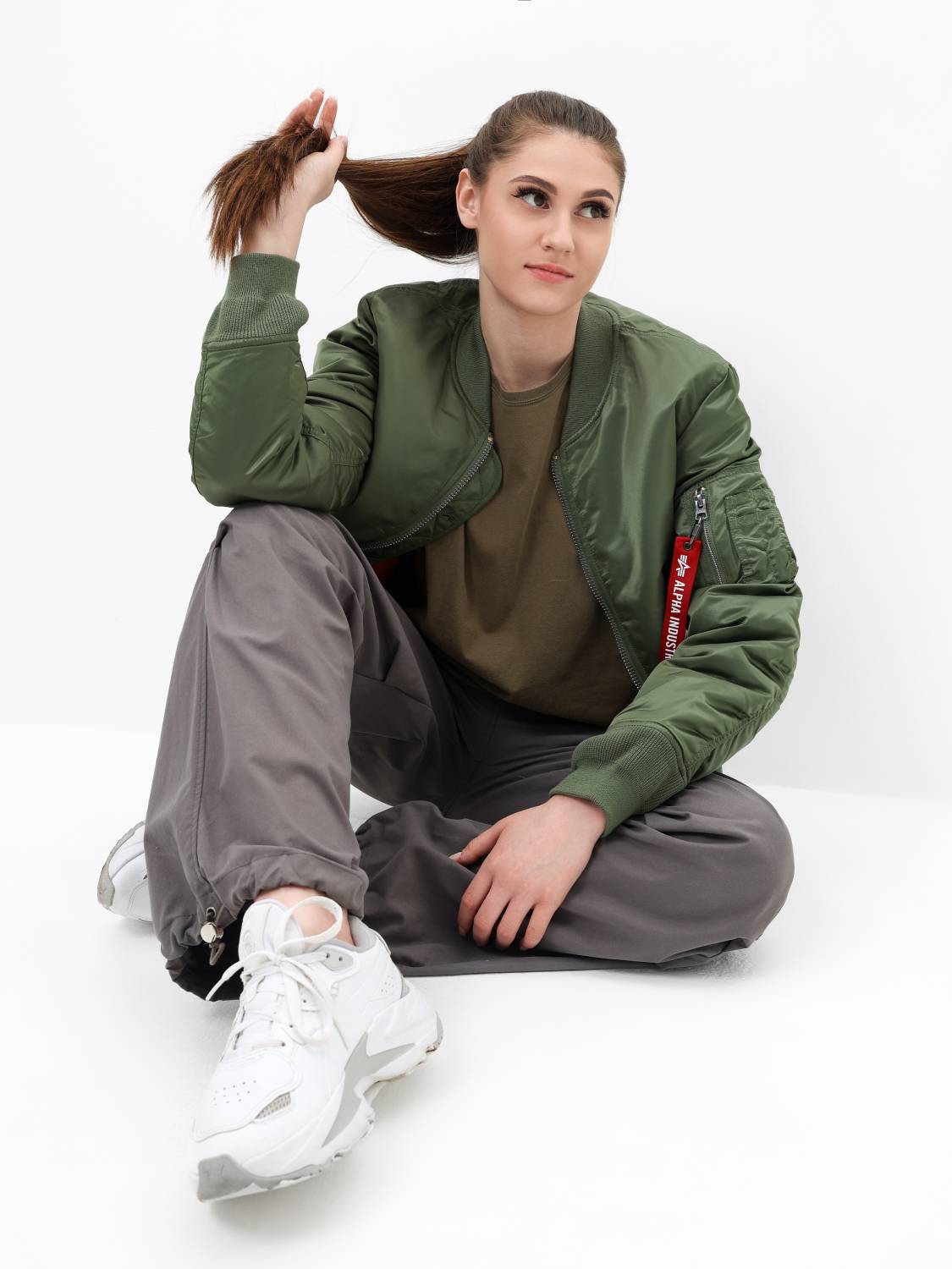 Куртка / Бомбер утепленный женский ''MA-1 W'' (Sage) Alpha Industries