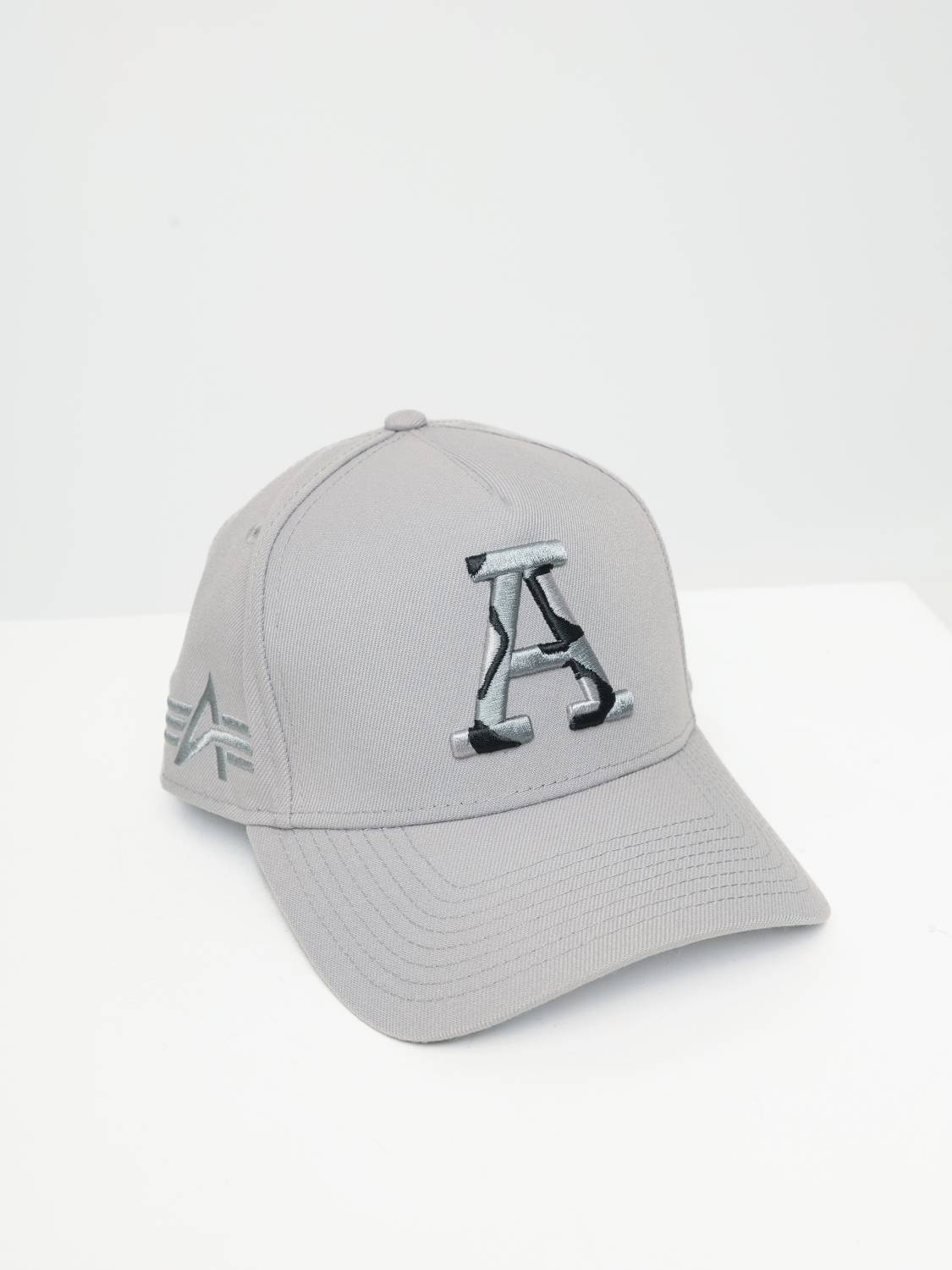 Кепка / Бейсболка ''New Era X'' (Light Gray) Alpha Industries