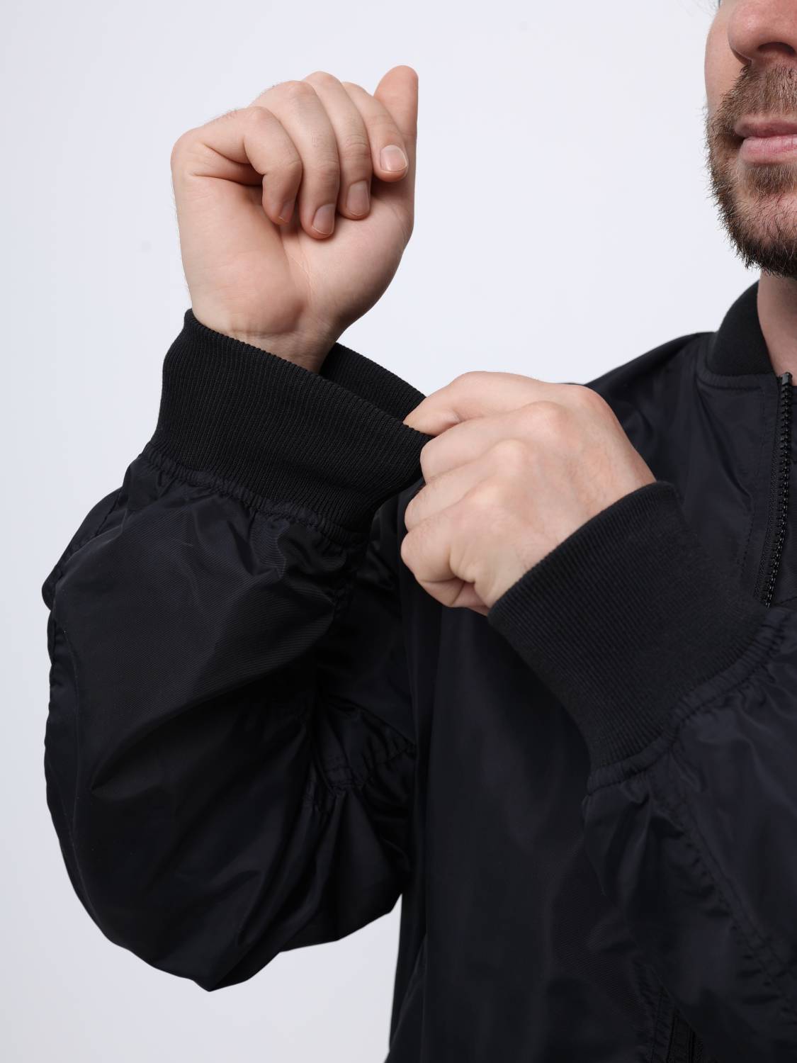 Куртка / Ветровка / Бомбер мужской "Logo L-2B Hunter Relaxed" (Black) Alpha Industries Куртка / Ветровка / Бомбер мужской "Logo L-2B Hunter Relaxed" (Black) Alpha Industries