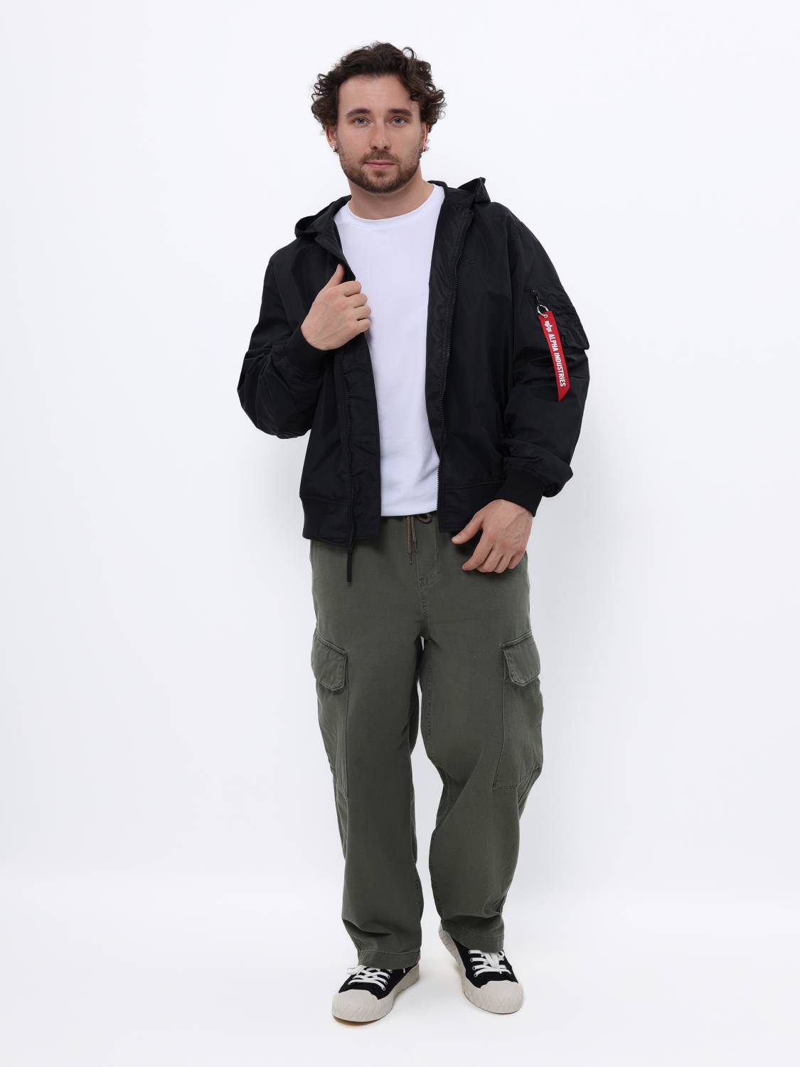 Куртка / Ветровка / Бомбер мужской "Logo L-2B Hooded Hunter" (Black) Alpha Industries Куртка / Ветровка / Бомбер мужской "Logo L-2B Hooded Hunter" (Black) Alpha Industries