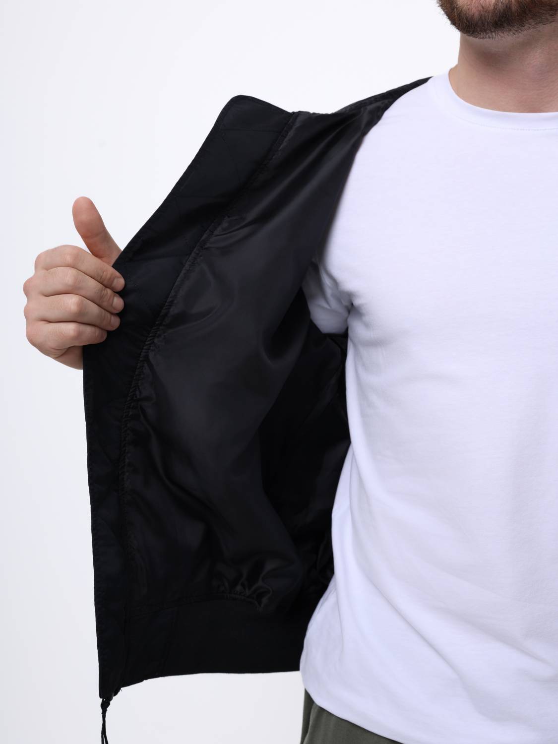 Куртка / Ветровка / Бомбер мужской "Logo L-2B Hooded Hunter" (Black) Alpha Industries Куртка / Ветровка / Бомбер мужской "Logo L-2B Hooded Hunter" (Black) Alpha Industries