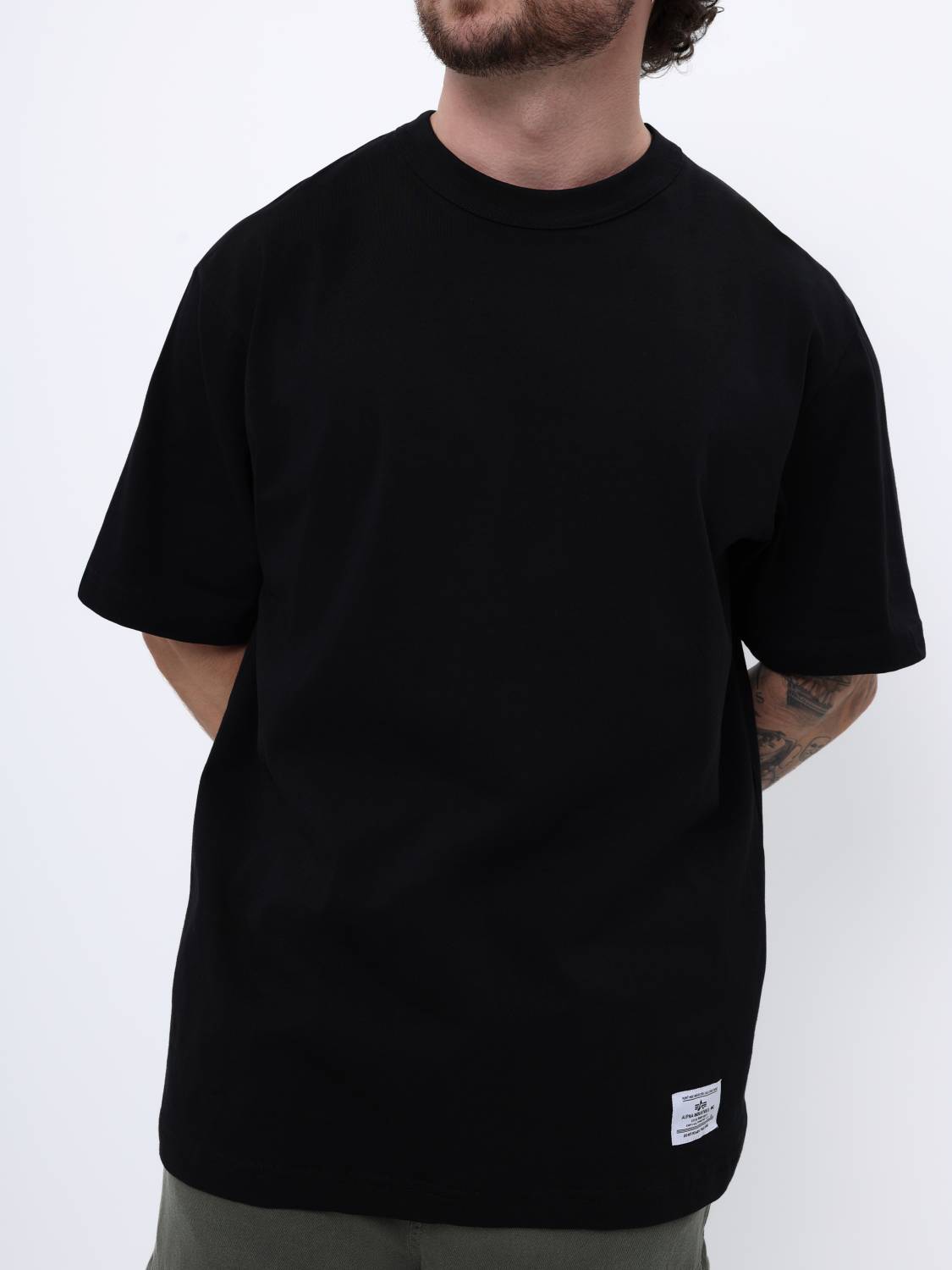 Футболка "SS Relaxed Tee" (Black) Alpha Industries