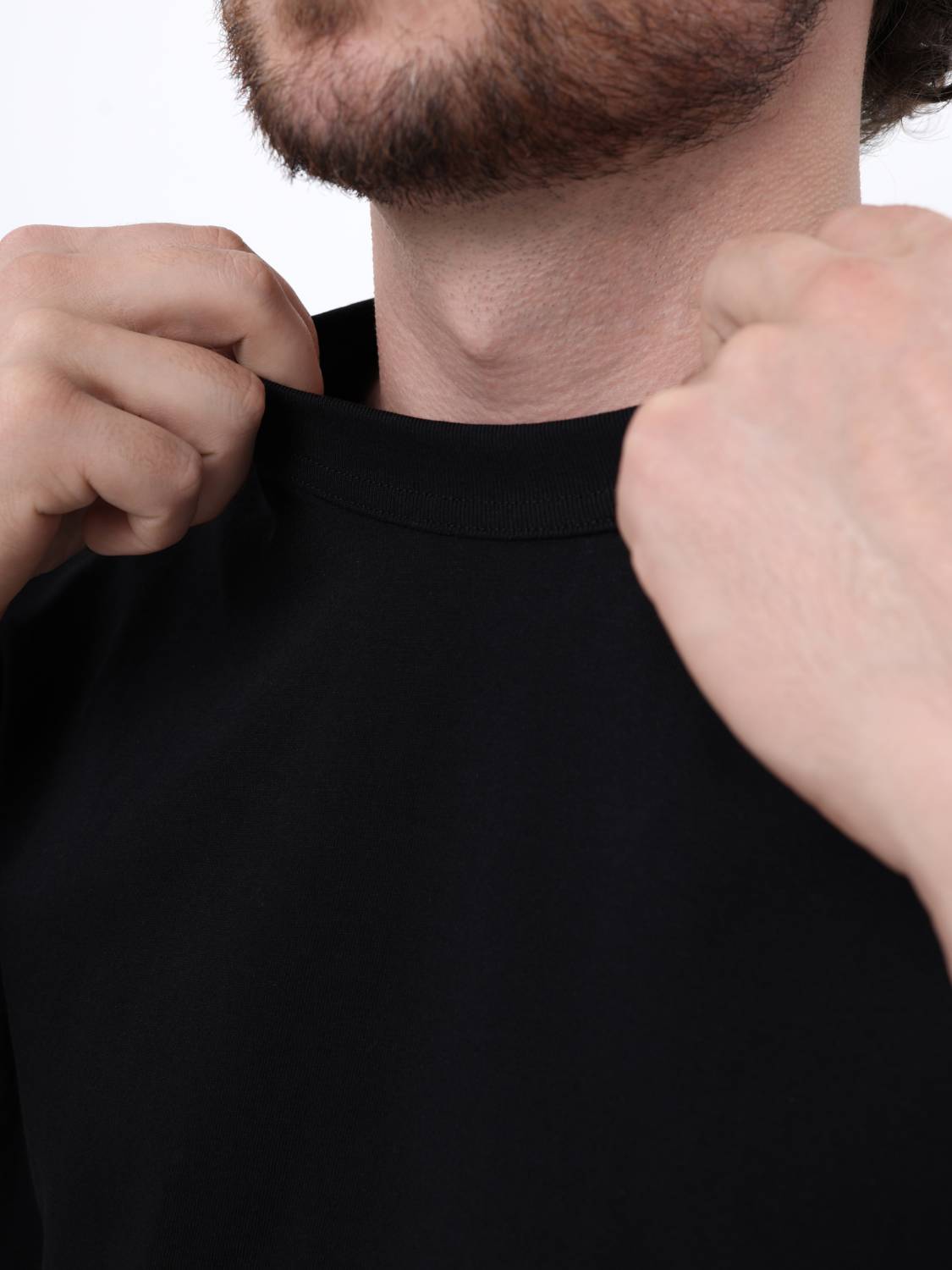 Футболка "SS Relaxed Tee" (Black) Alpha Industries