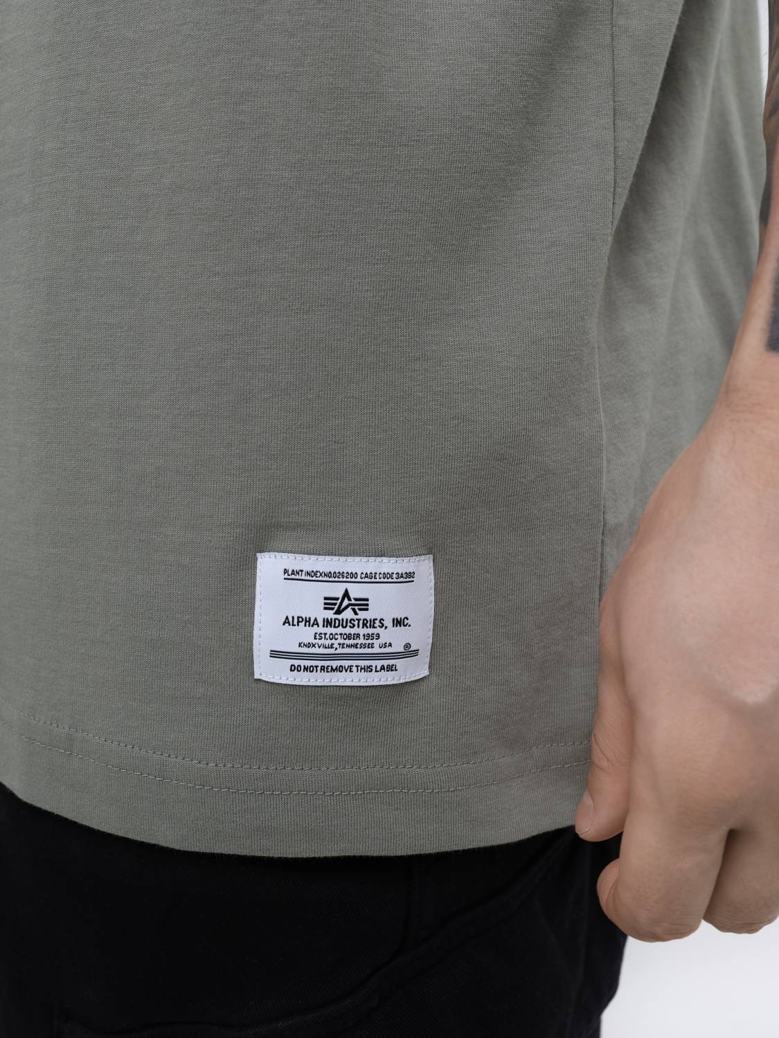 Футболка "SS Relaxed Tee" (Mid Gray) Alpha Industries