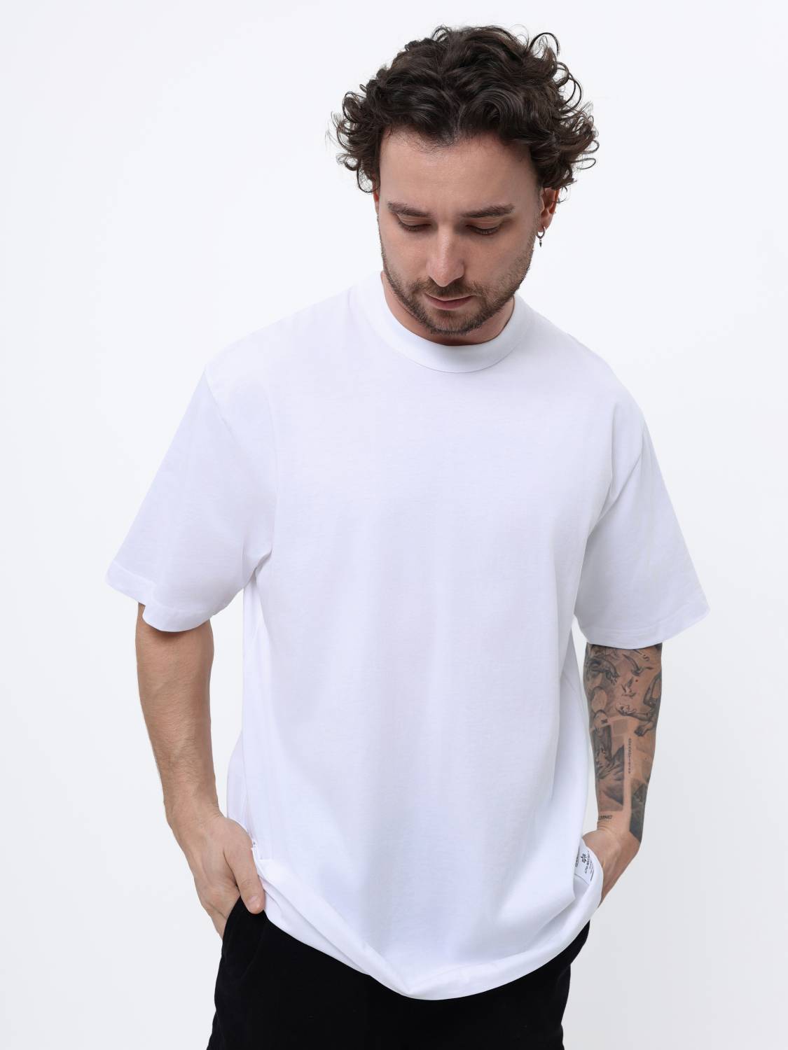 Футболка "SS Relaxed Tee" (White) Alpha Industries
