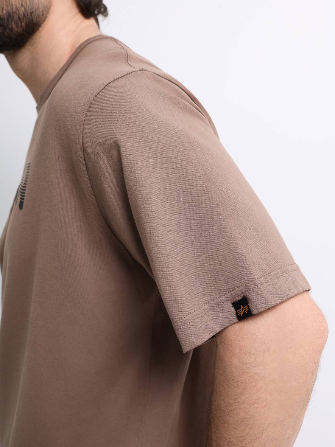 Футболка "Logos" (Coyote Brown) Alpha Industries