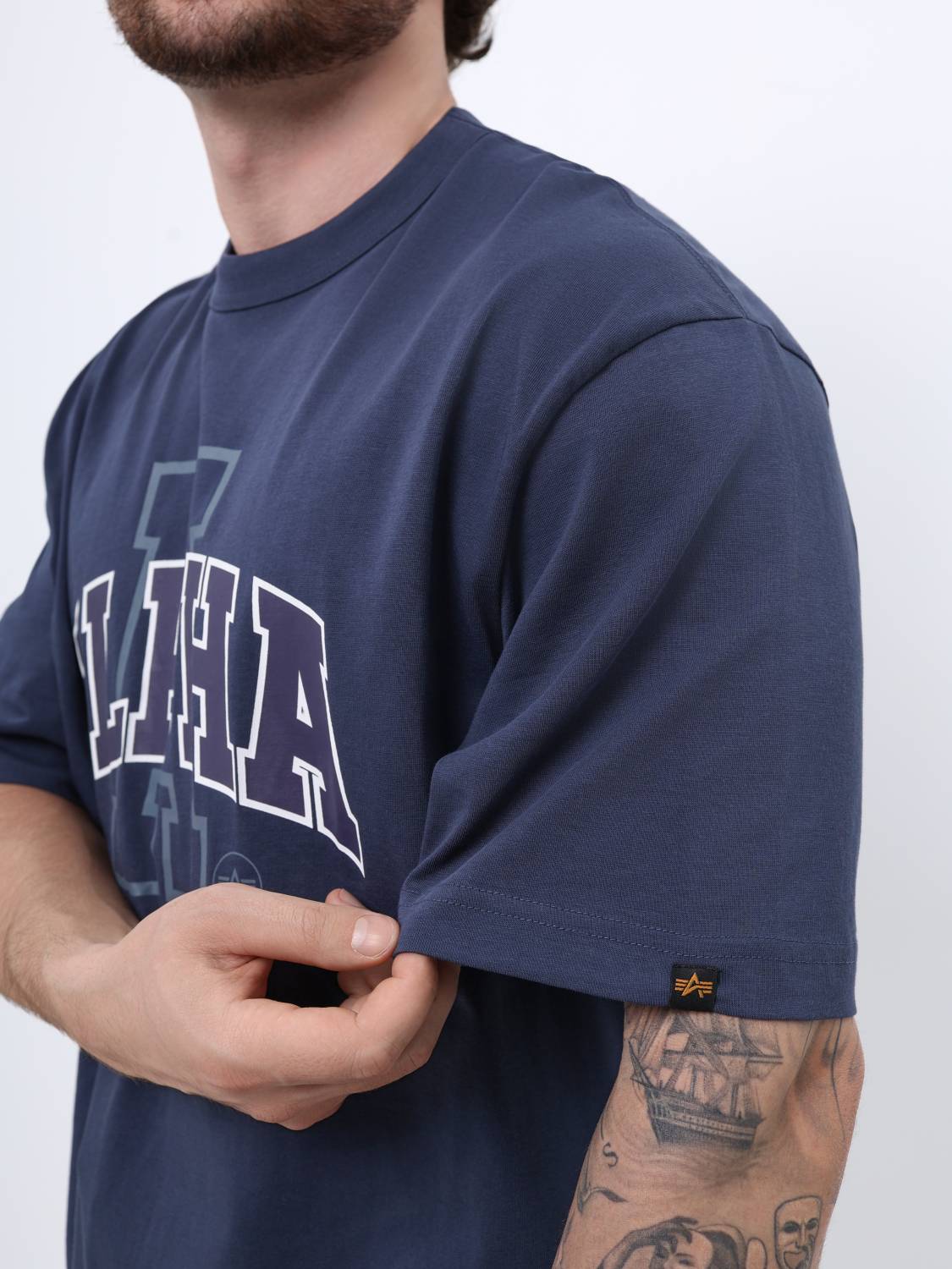 Футболка "Relaxed Collegiate A" (Replica Blue) Alpha Industries