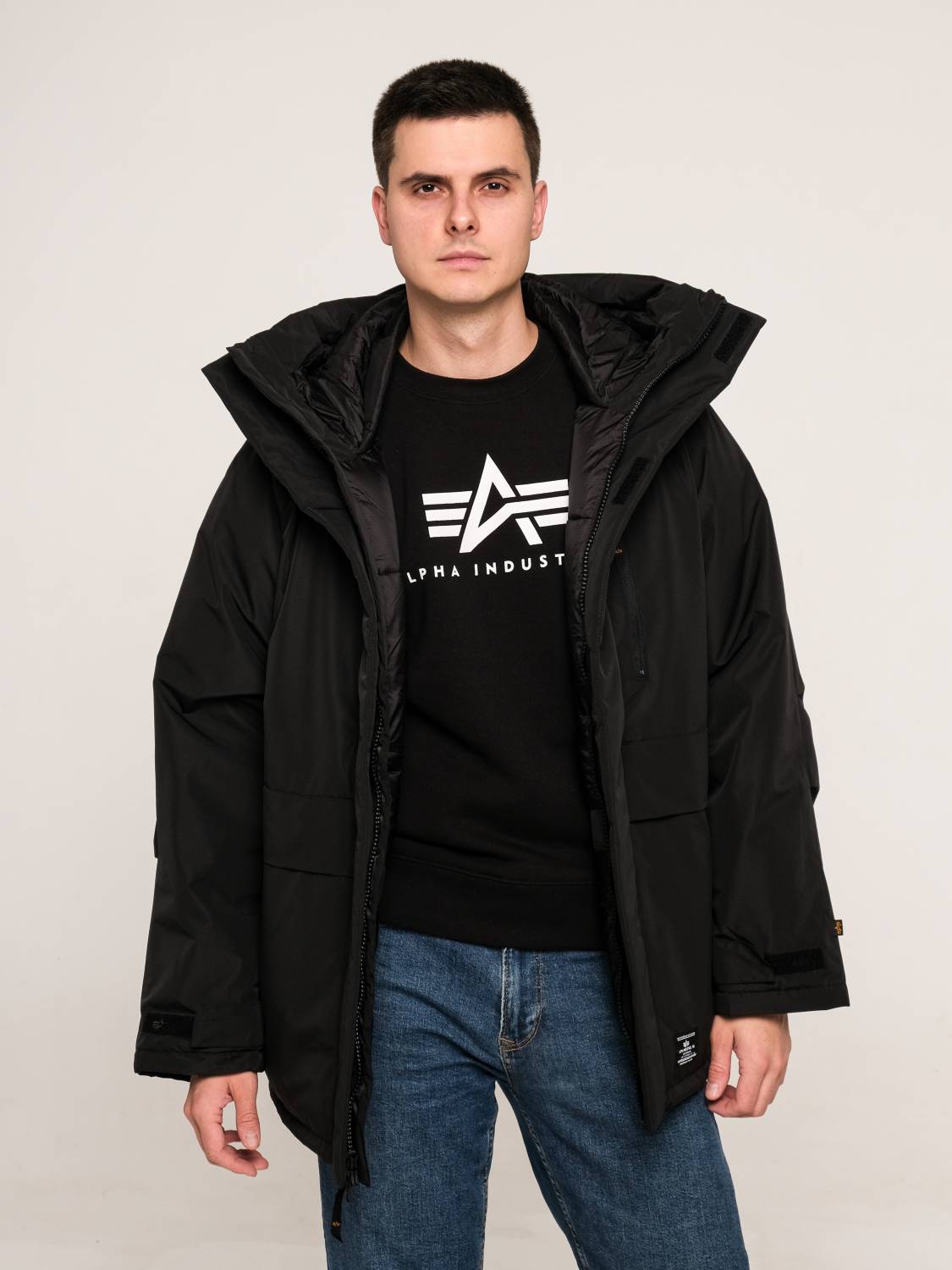 Куртка / Парка теплая пуховая мужская "Raglan" (Black) Alpha Industrie