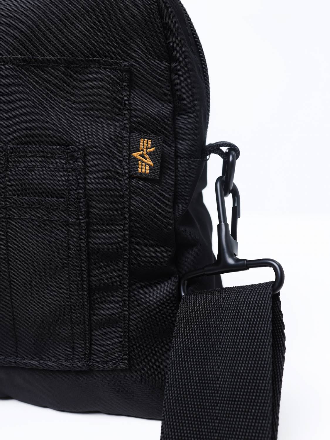 Сумка через плечо "Crew Carry Bag" (Black) Alpha Industries