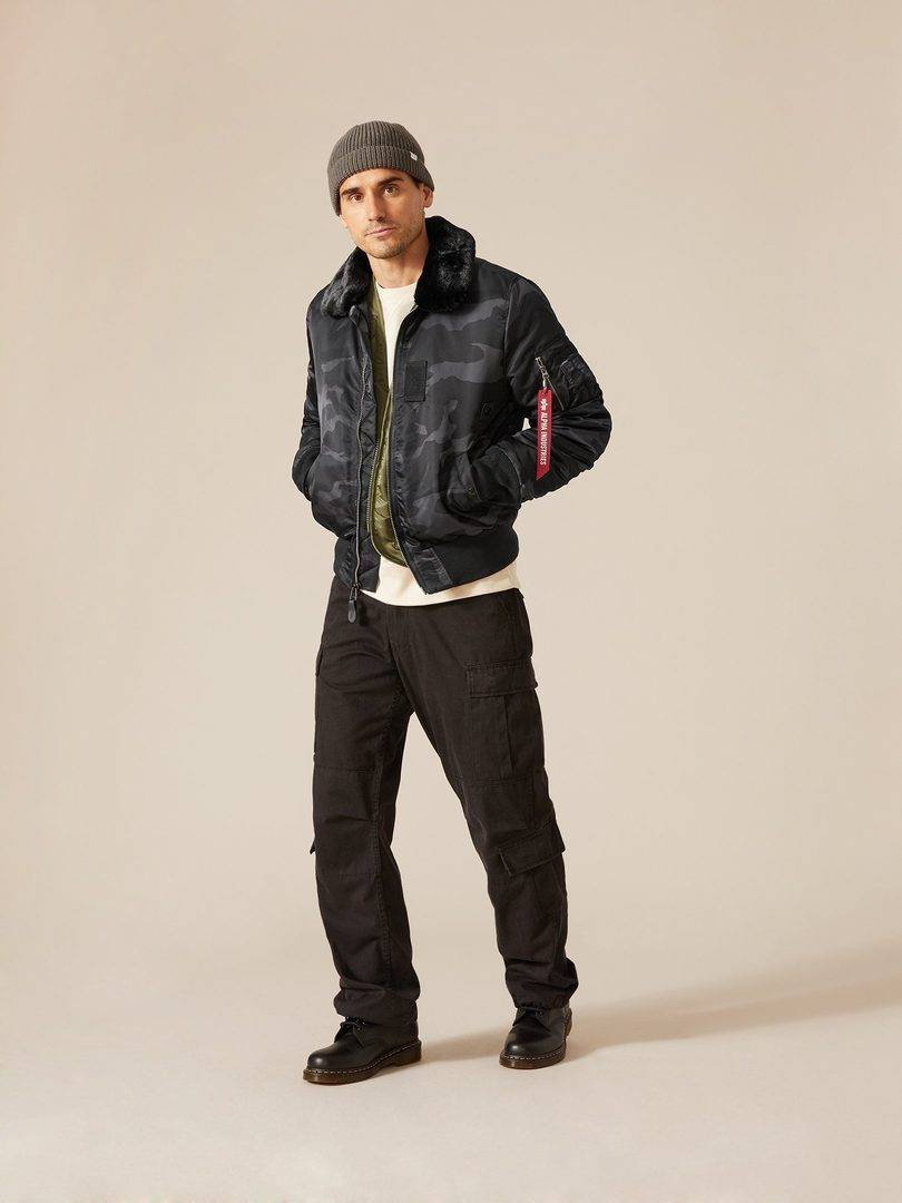 Куртка / Бомбер утепленный мужской ''B-15 Slim Fit'' (Black Woodland Camo) Alpha Industries