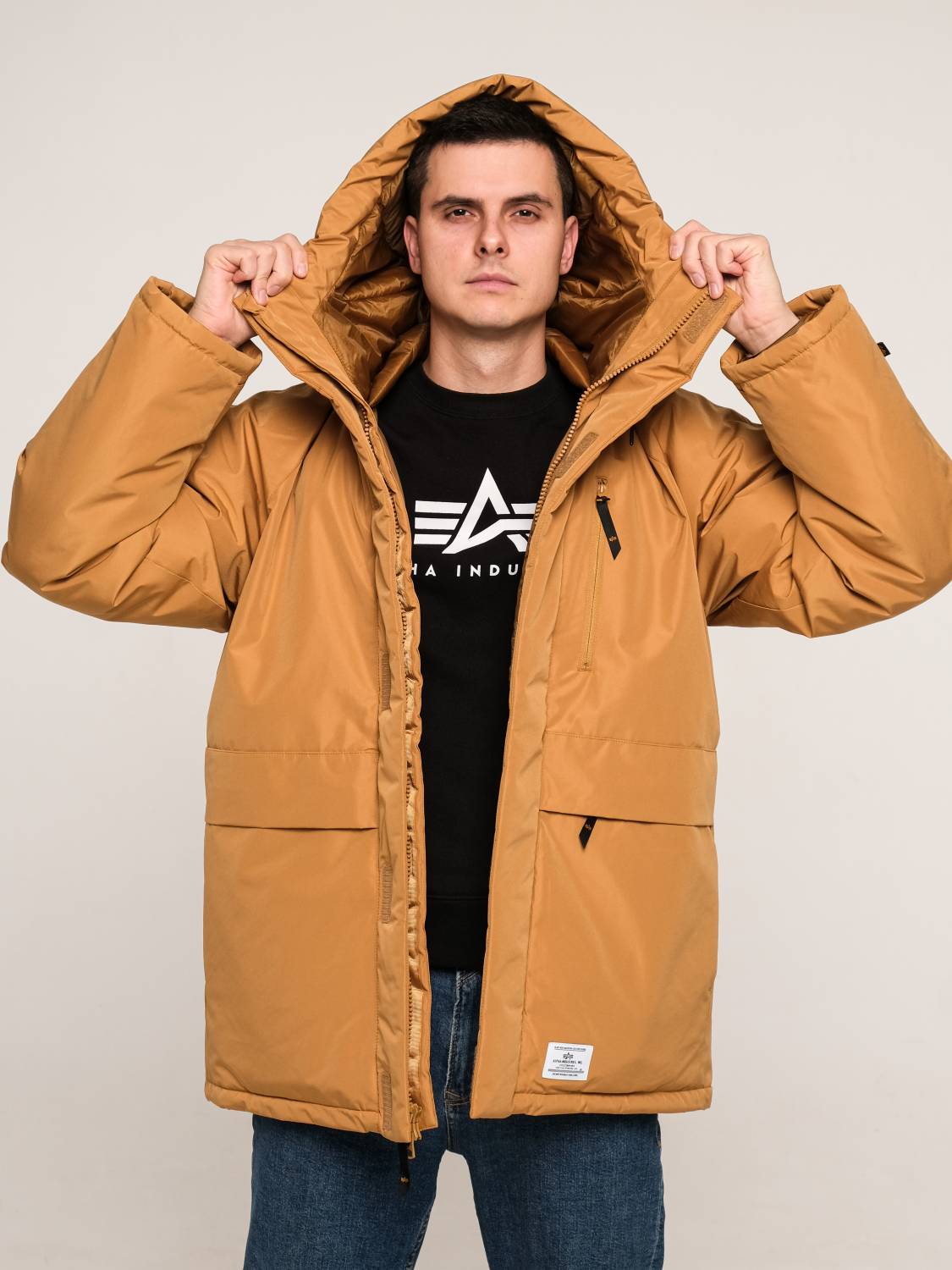 Куртка / Парка теплая пуховая мужская "Raglan" (Bronzed Brown) Alpha Industrie