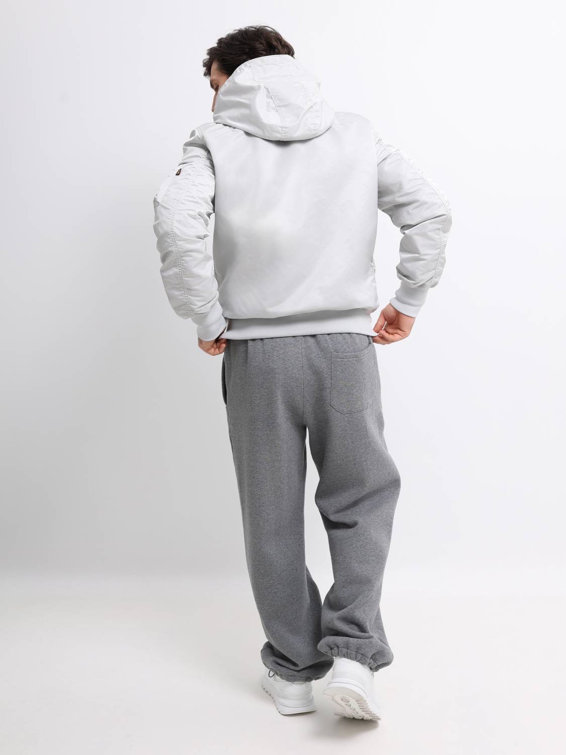 Куртка / Ветровка / Бомбер мужской "L-2B Hooded Gen II" (Light Gray) Alpha Industries