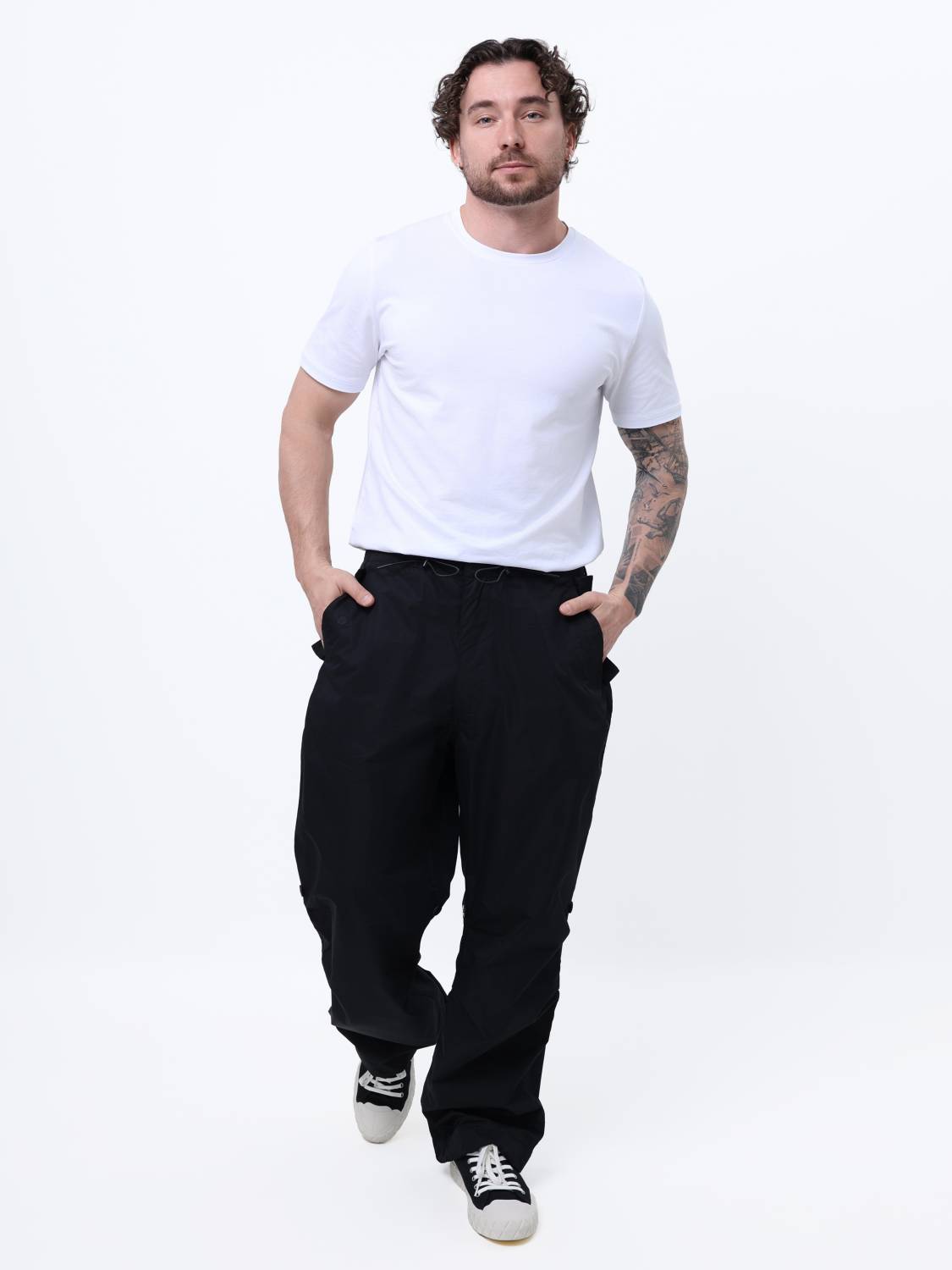 Брюки спортивные "Parachute Pant'' (Black) Alpha Industries