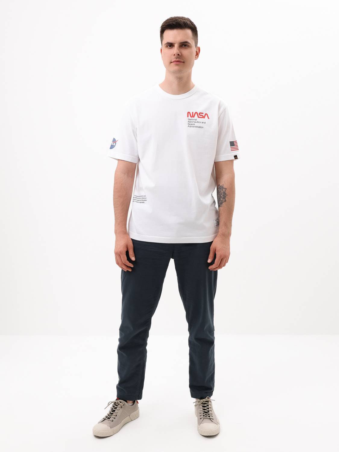 Футболка "NASA Worm Logo" (White) Alpha Industries