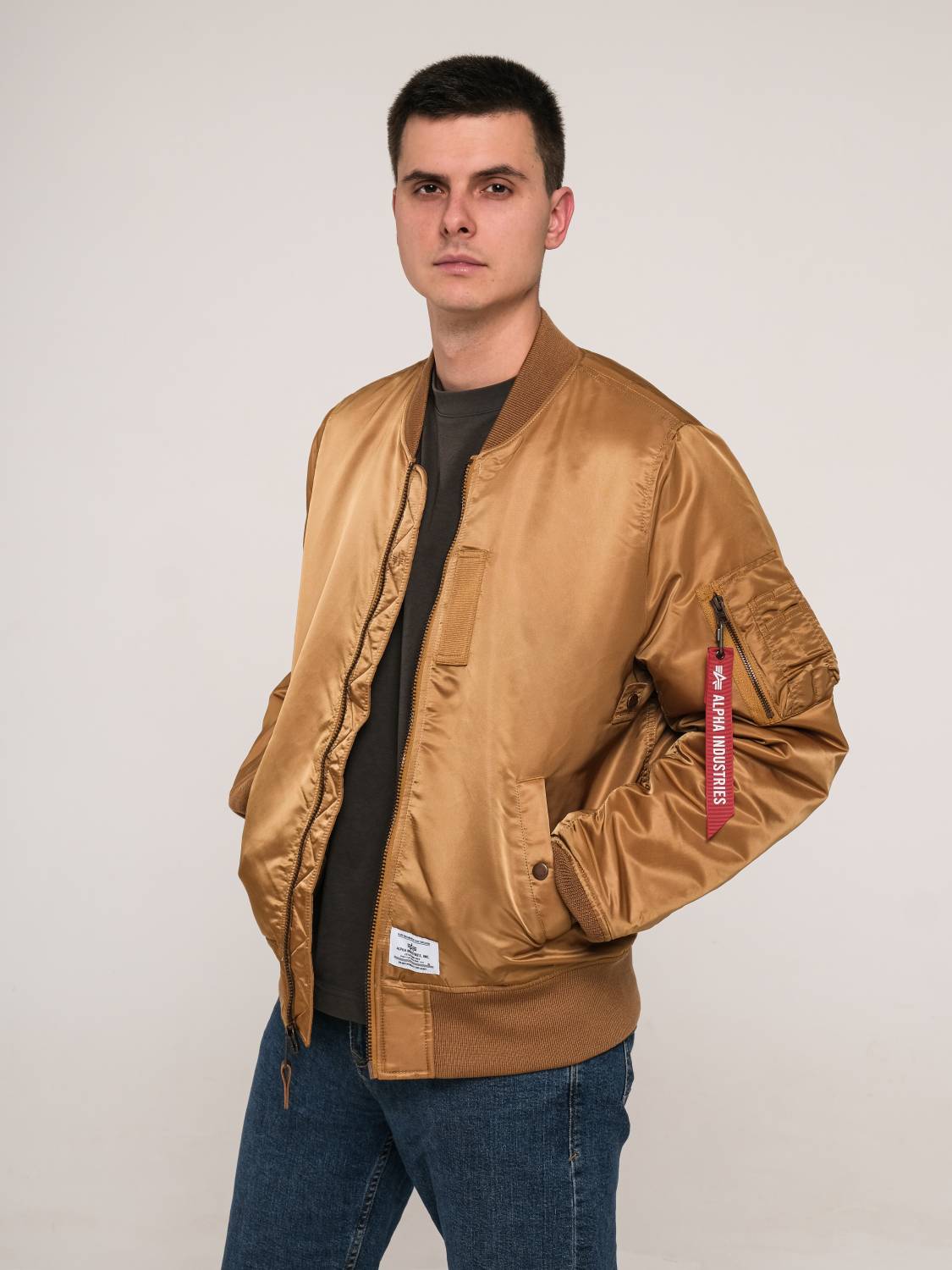 Куртка / Бомбер утепленный мужской ''MA-1 MOD'' (Bronzed Brown) Alpha Industries