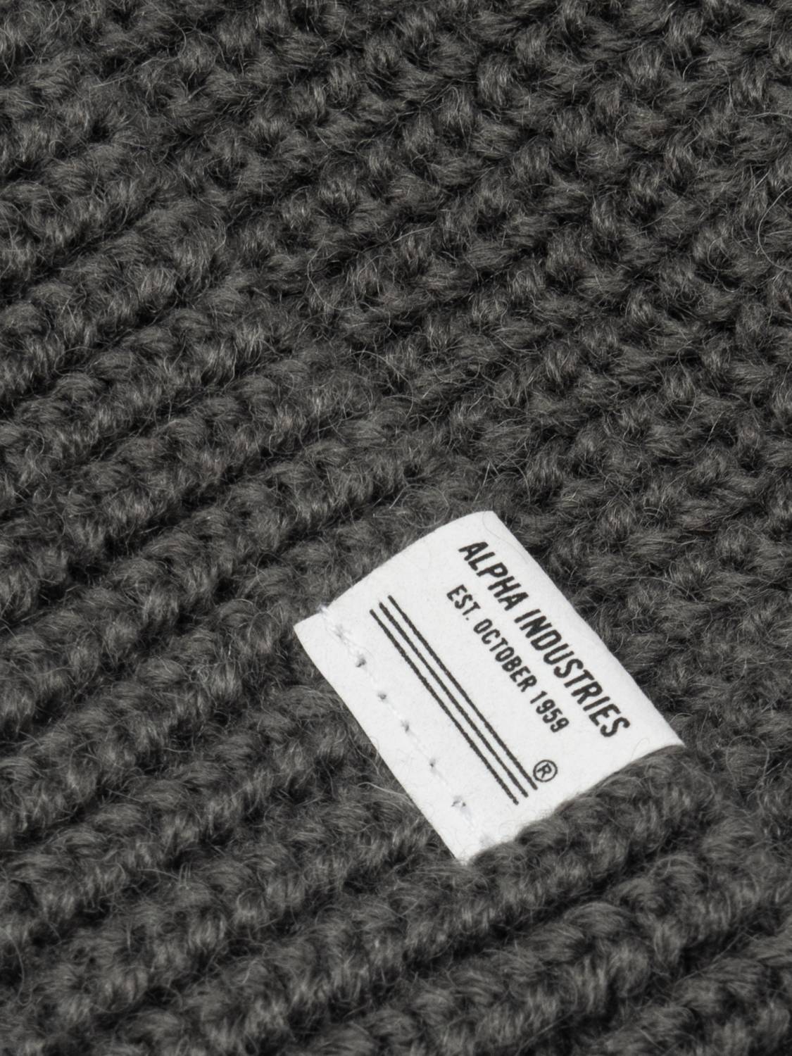 Шапка ''Essential Watch Cap" (Medium Charcoal Heather) Alpha Industries