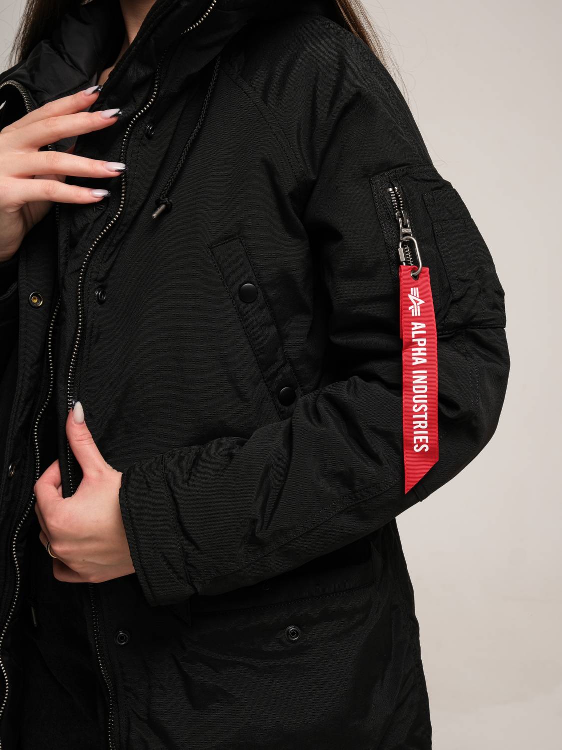 Куртка / Парка теплая женская "N-3B Altitude MOD W" (Black) Alpha Industries