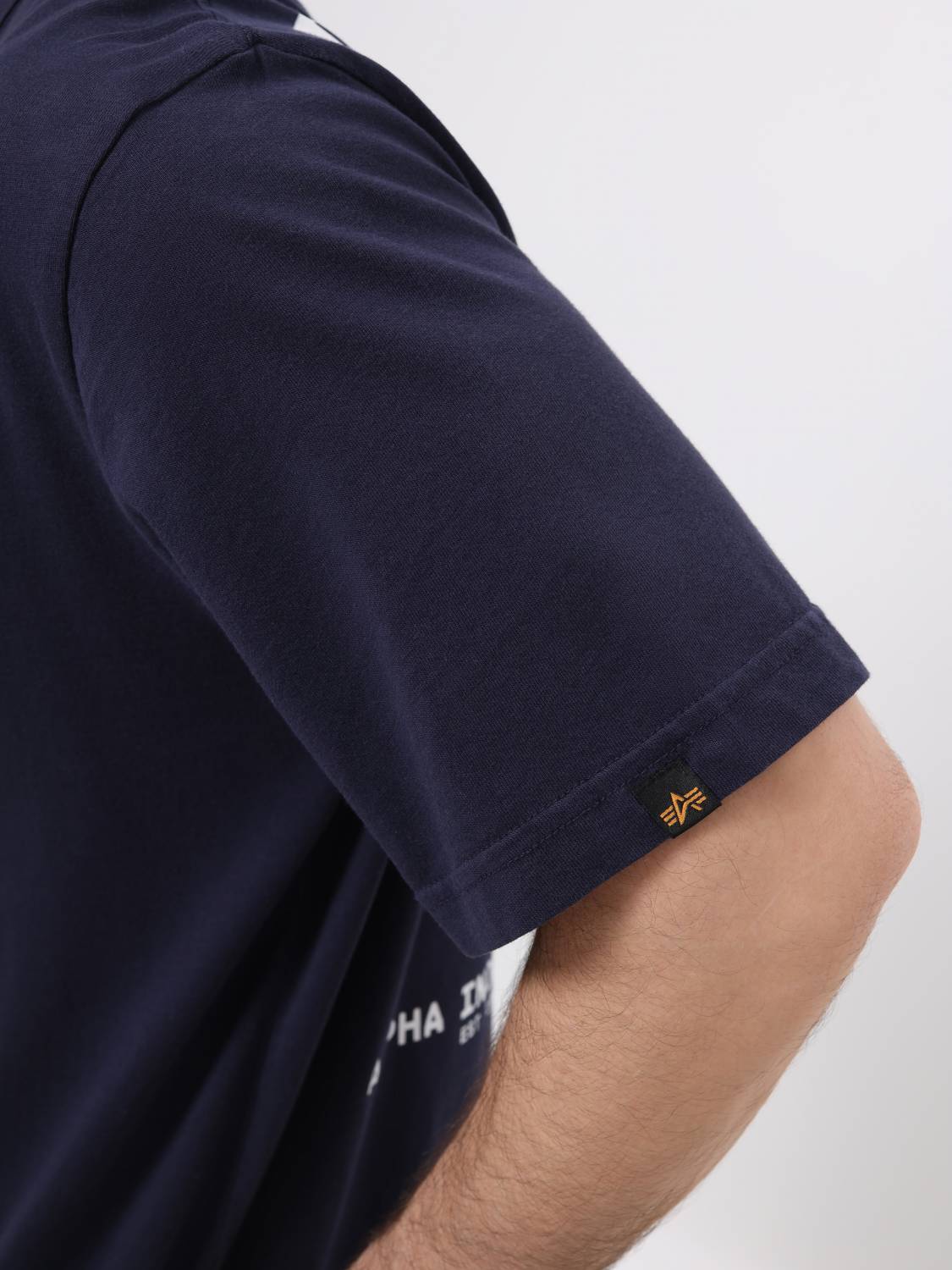 Футболка "Born Of Purpose" (Replica Blue) Alpha Industries