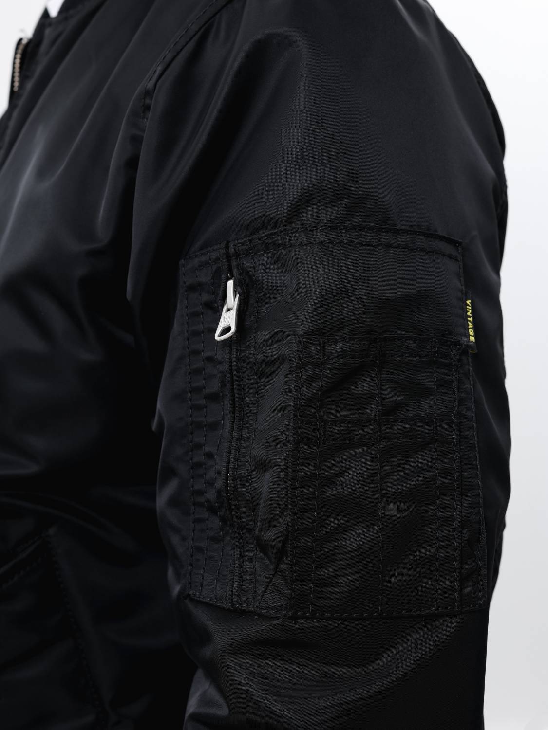 Куртка / Бомбер утепленный мужской ''Welder MA-1'' (Black) Vintage Industries