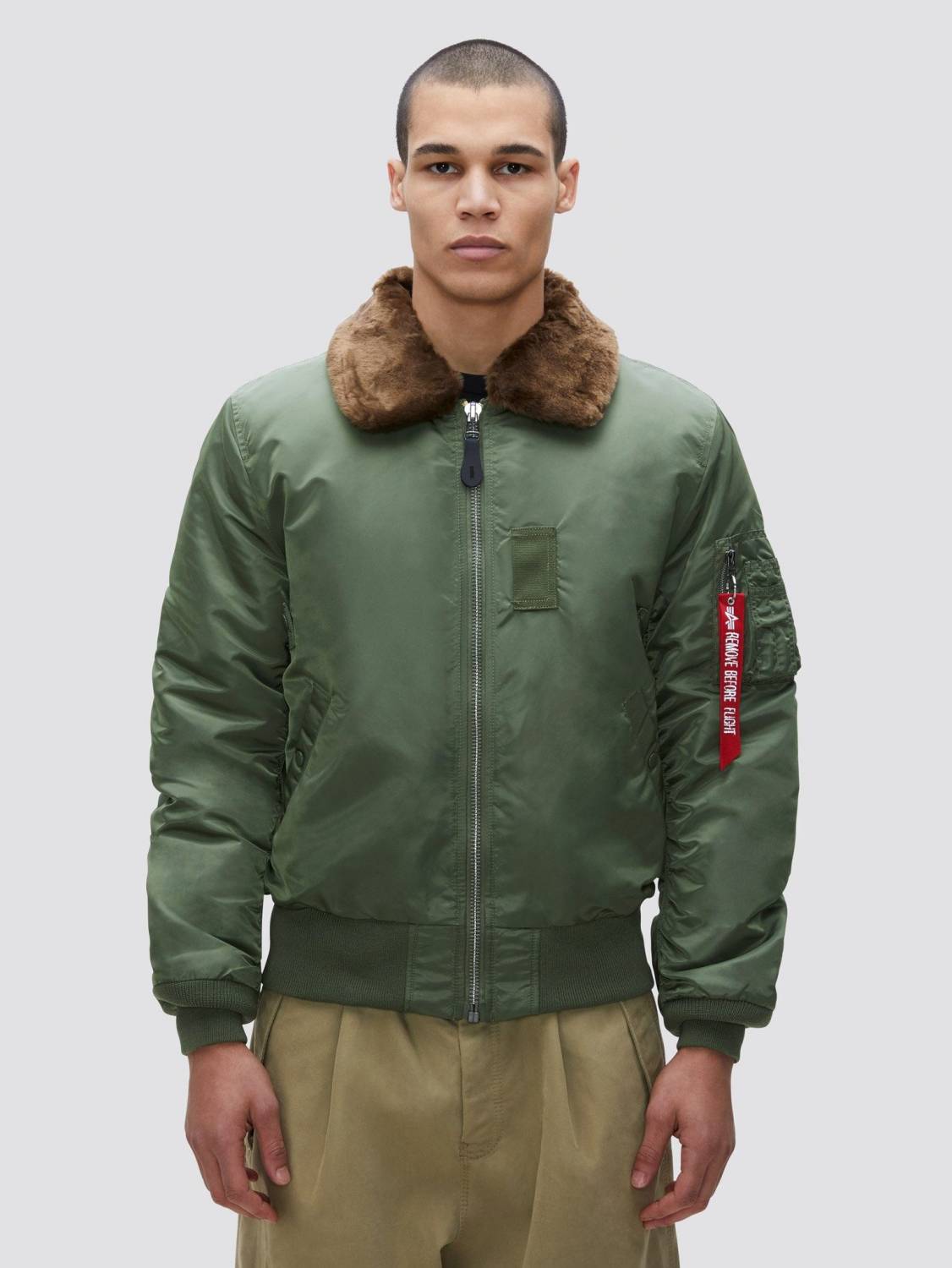 Куртка / Бомбер утепленный мужской ''B-15 Slim Fit'' (Sage Green) Alpha Industries  