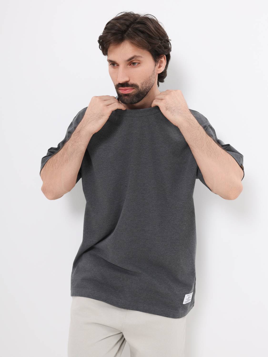 Футболка "Essential Relaxed Tee" (Dark Charcoal Heather) Alpha Industries