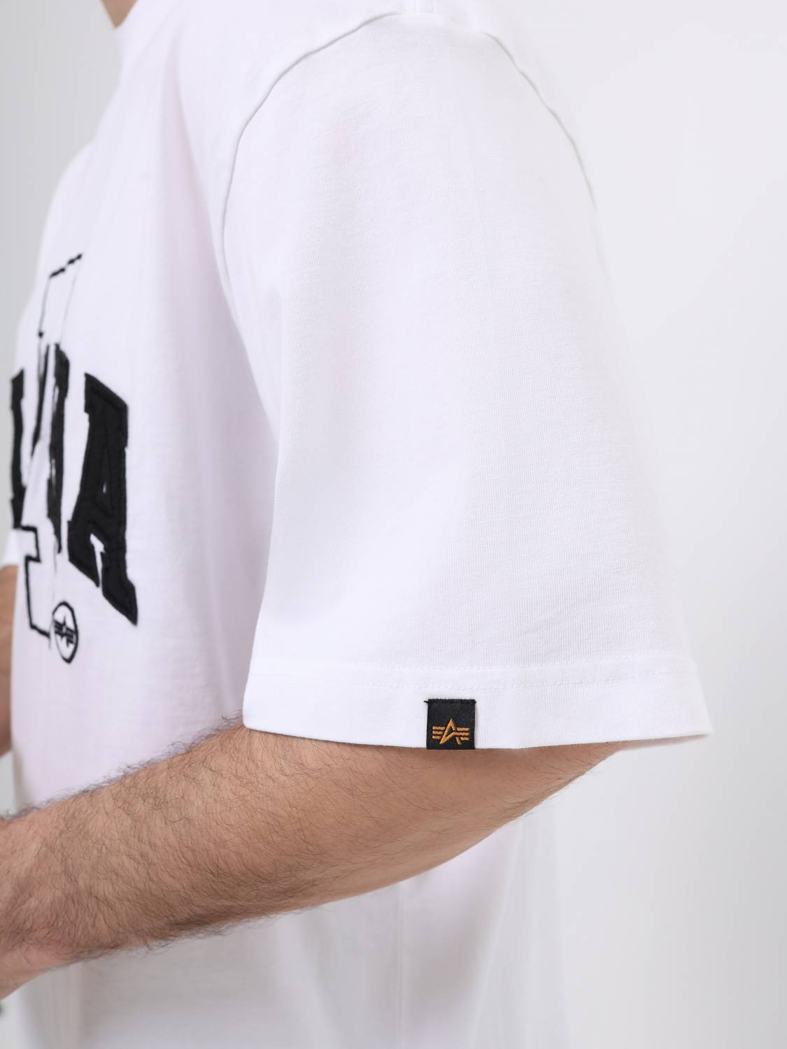 Футболка "UNFRM Uni Tee" (White) Alpha Industries