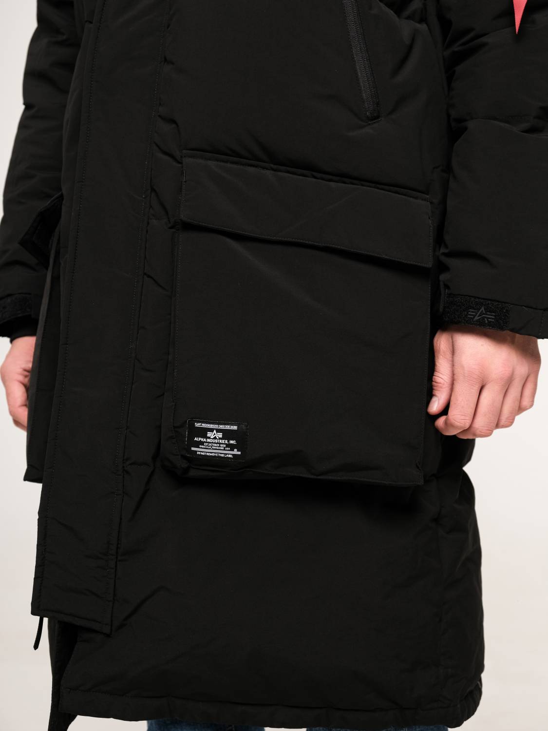 Пуховик / Парка теплая длинная мужская "Long Puffer Parka" (Black) Alpha Industries
