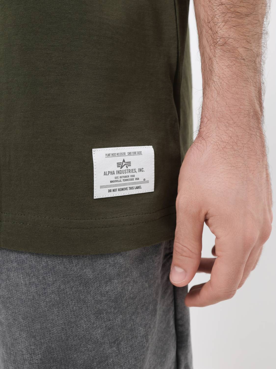 Футболка "PT Base Tee" (Olive) Alpha Industries