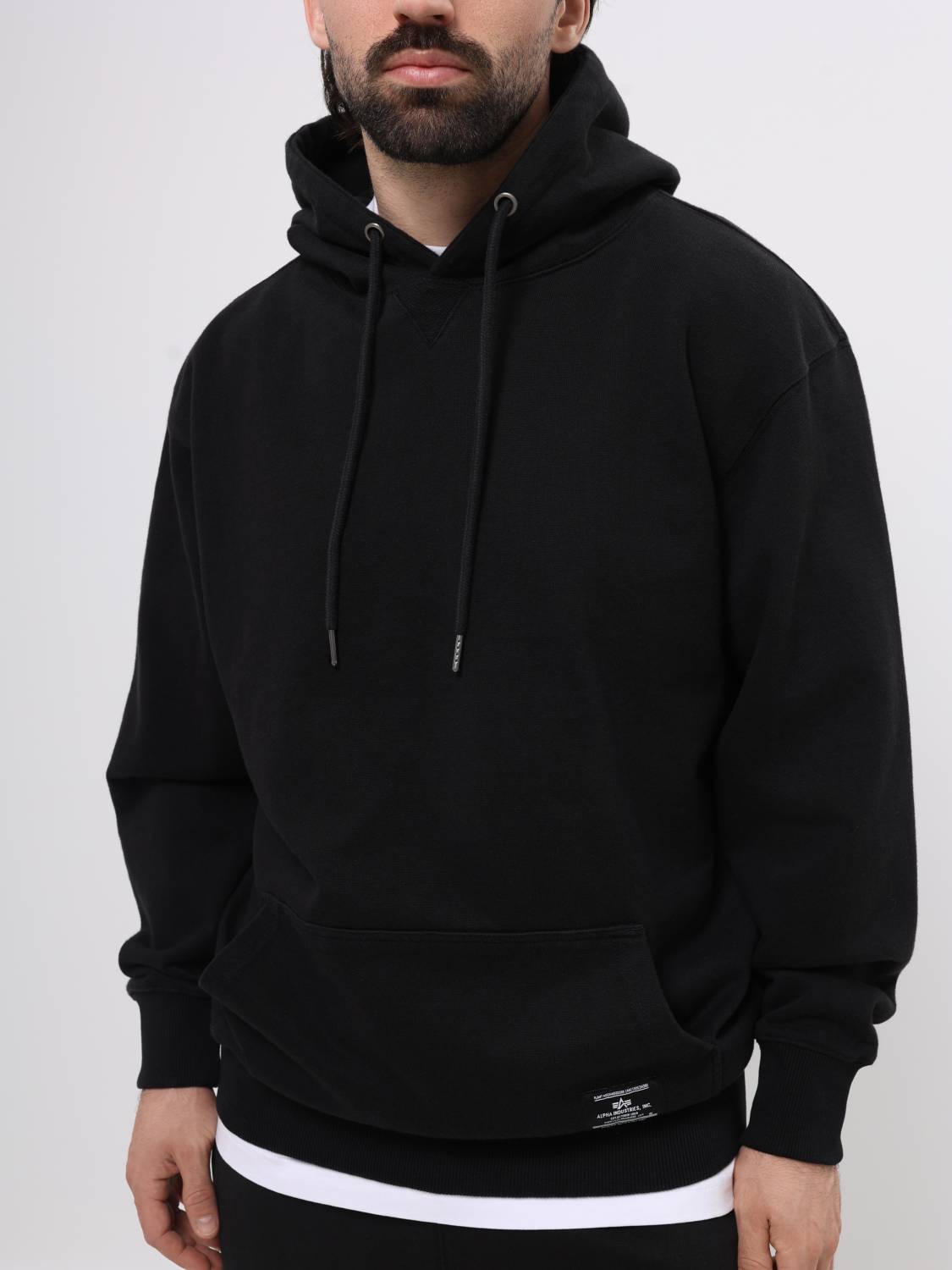 Худи / Толстовка "Essential French Hoodie Gen II" (Black) Alpha Industries