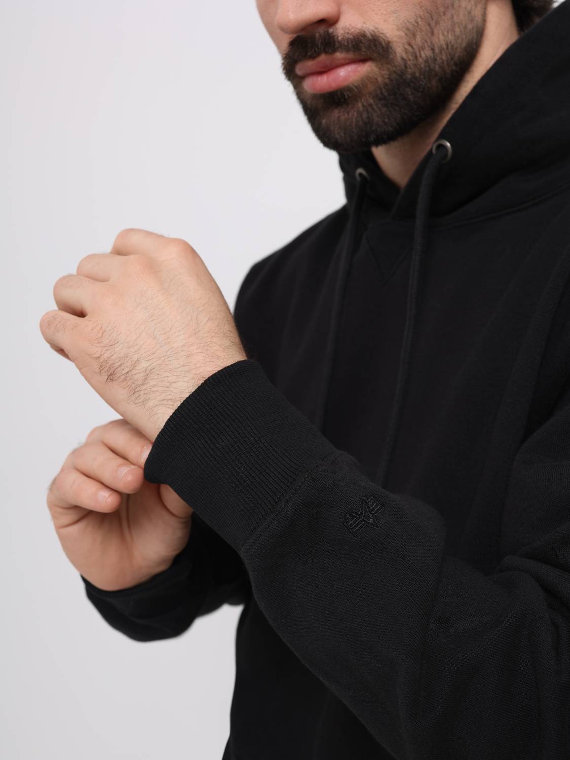 Худи / Толстовка "Essential French Hoodie Gen II" (Black) Alpha Industries