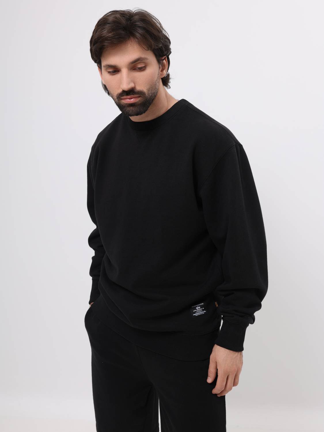 Свитшот / Толстовка "Essential French Crewneck Gen II" (Black) Alpha Industries
