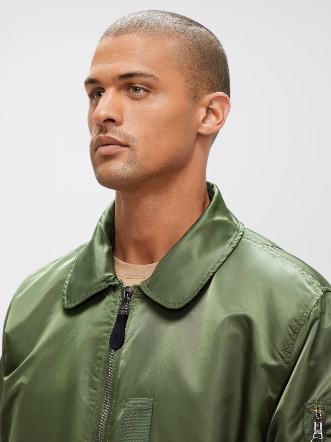 Куртка / Бомбер утепленный мужской ''B-15'' (Sage Green) Alpha Industries