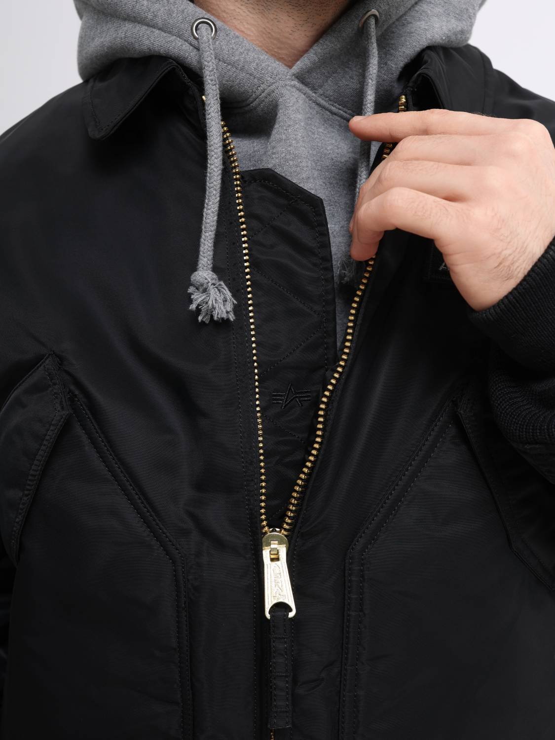 Куртка / Бомбер утепленный мужской "CWU 45/P" (Black) Alpha Industries