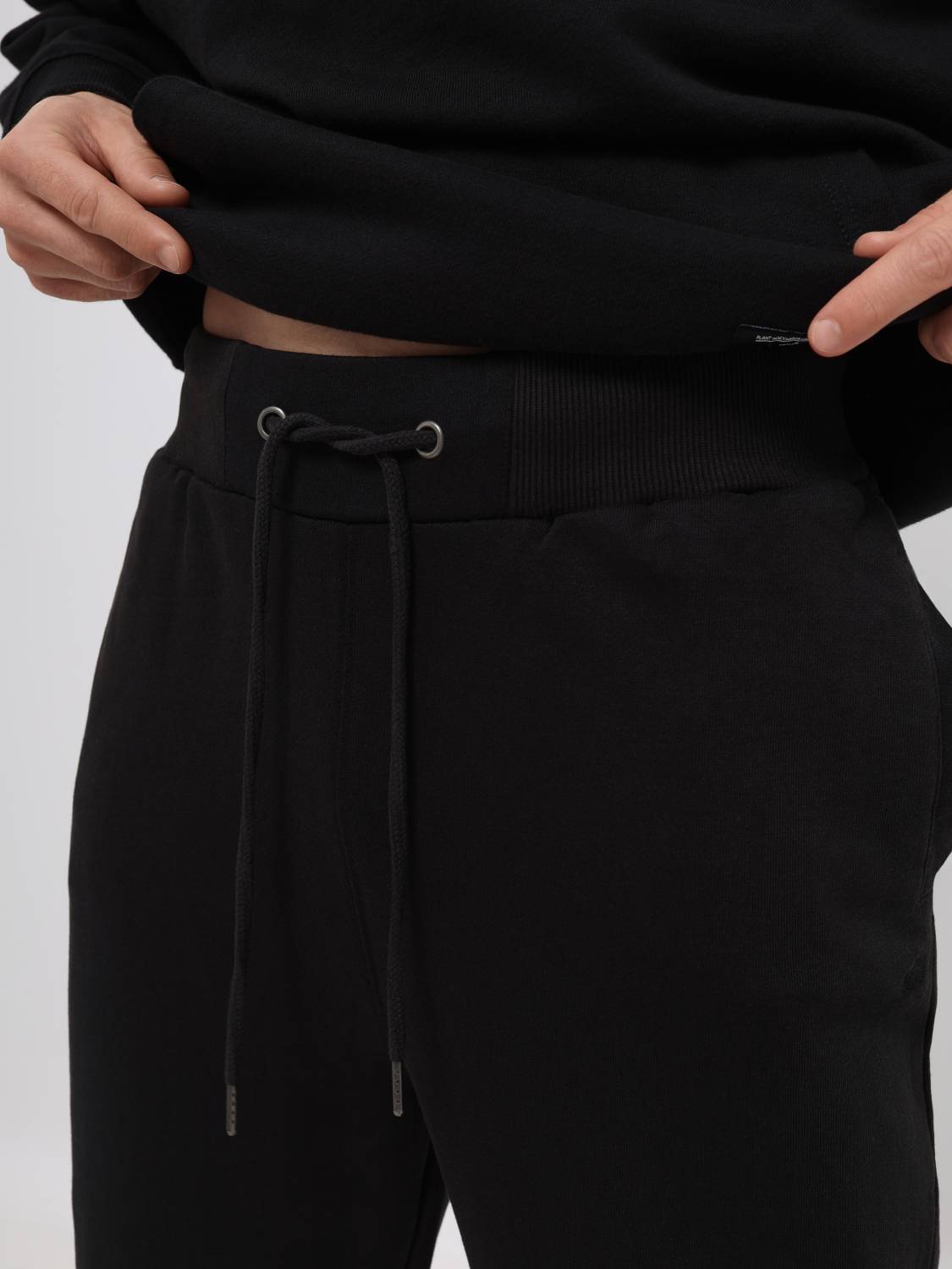 Брюки спортивные "Essential French Sweatpants'' (Black) Alpha Industries