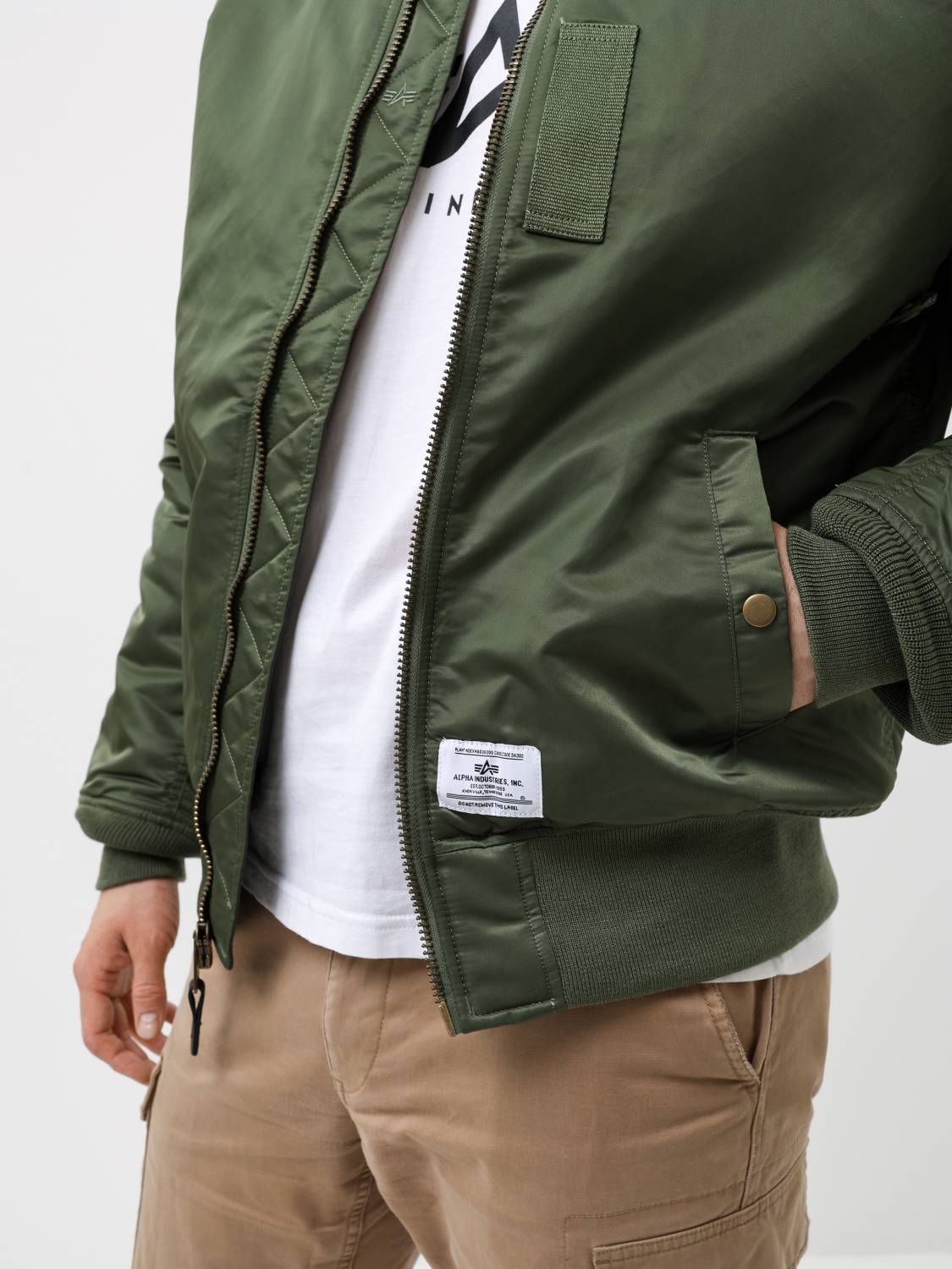 Куртка / Бомбер утепленный мужской ''MA-1 MOD'' (Sage) Alpha Industries