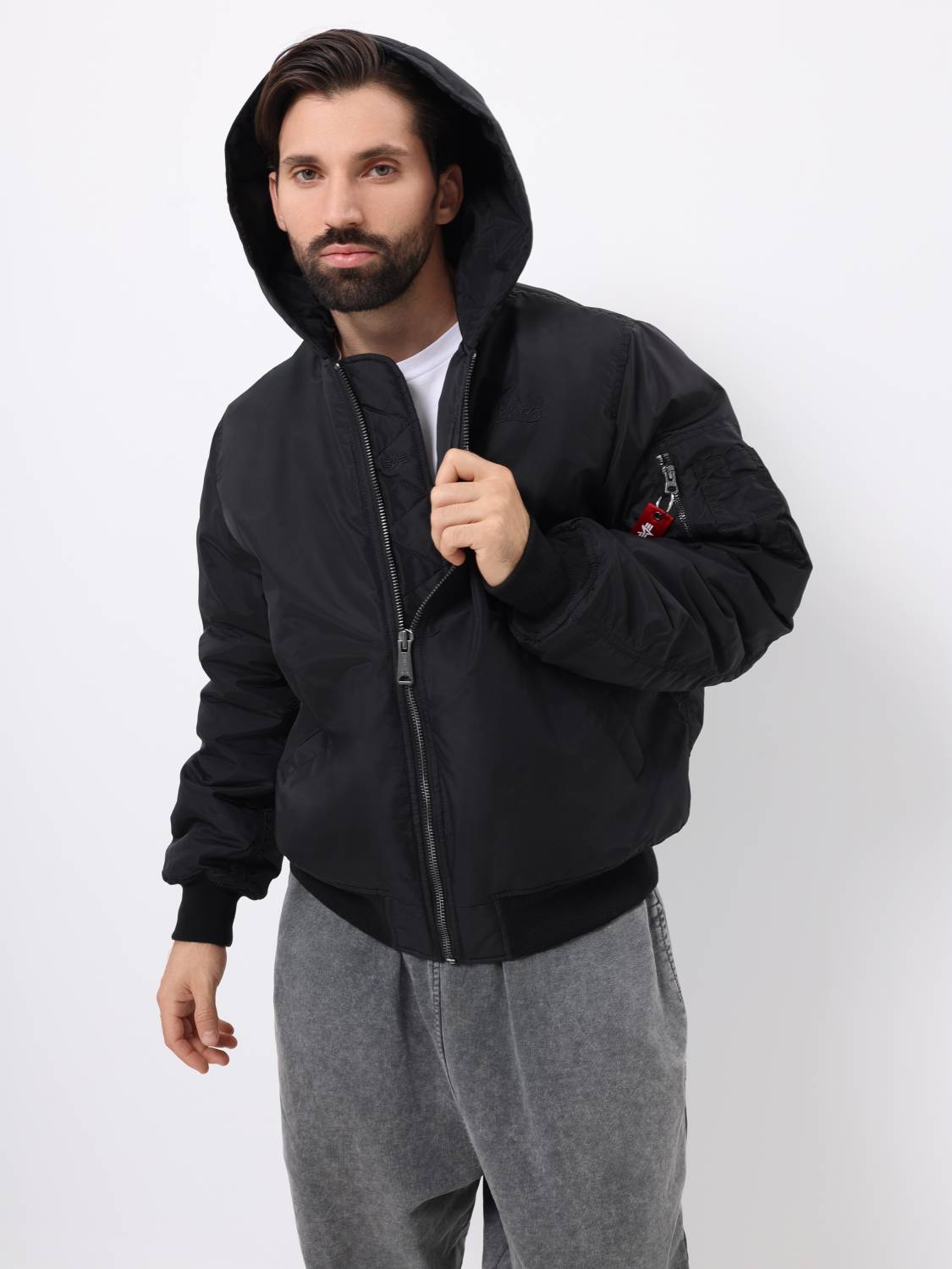 Куртка / Бомбер утепленный мужской '' MA-1 Hooded Logo Oxford'' (Black) Alpha Industries
