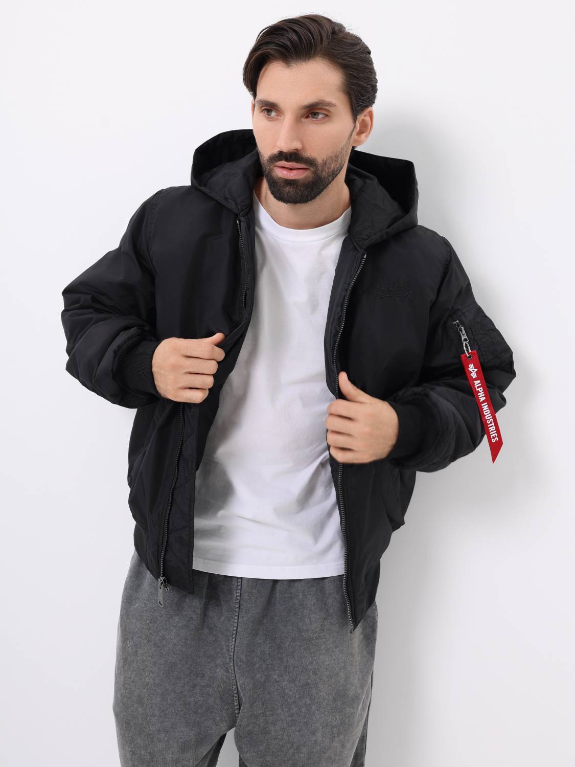 Куртка / Бомбер утепленный мужской '' MA-1 Hooded Logo Oxford'' (Black) Alpha Industries