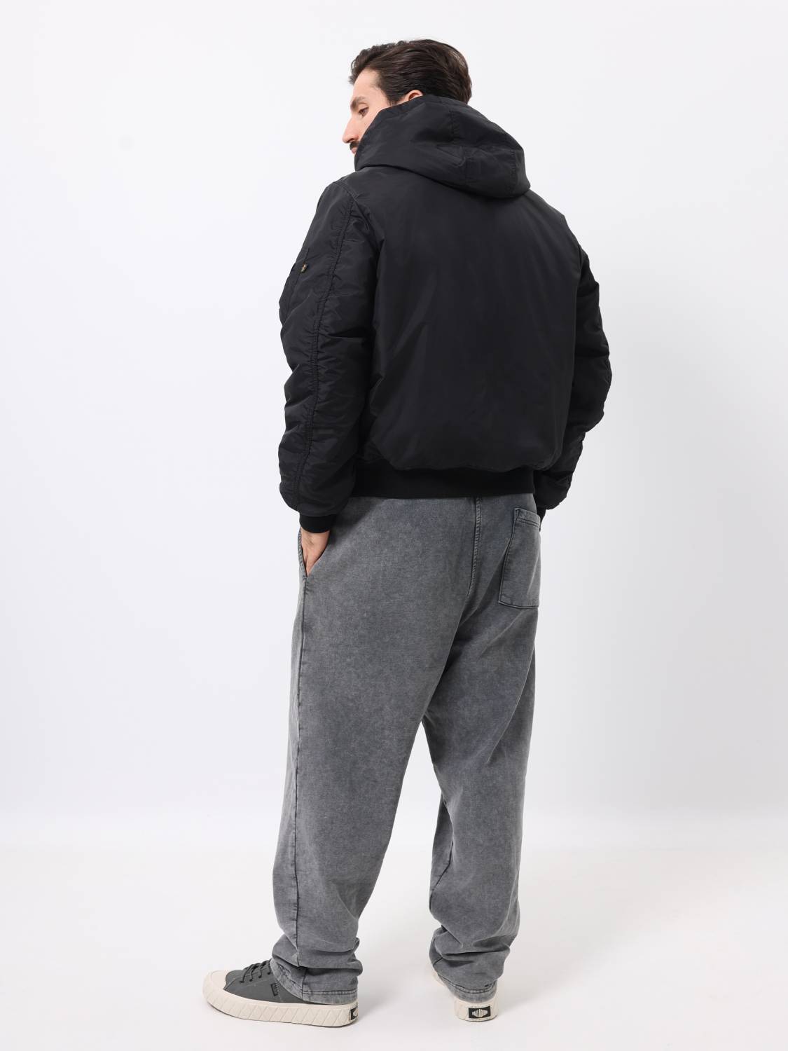 Куртка / Бомбер утепленный мужской '' MA-1 Hooded Logo Oxford'' (Black) Alpha Industries