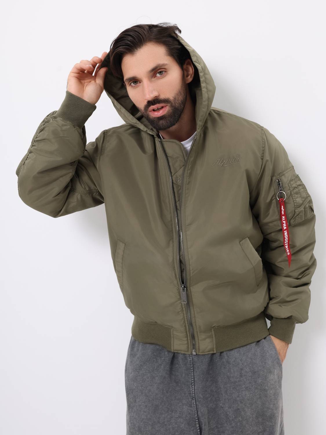 Куртка / Бомбер утепленный мужской '' MA-1 Hooded Logo Oxford'' (OG-107 Green) Alpha Industries