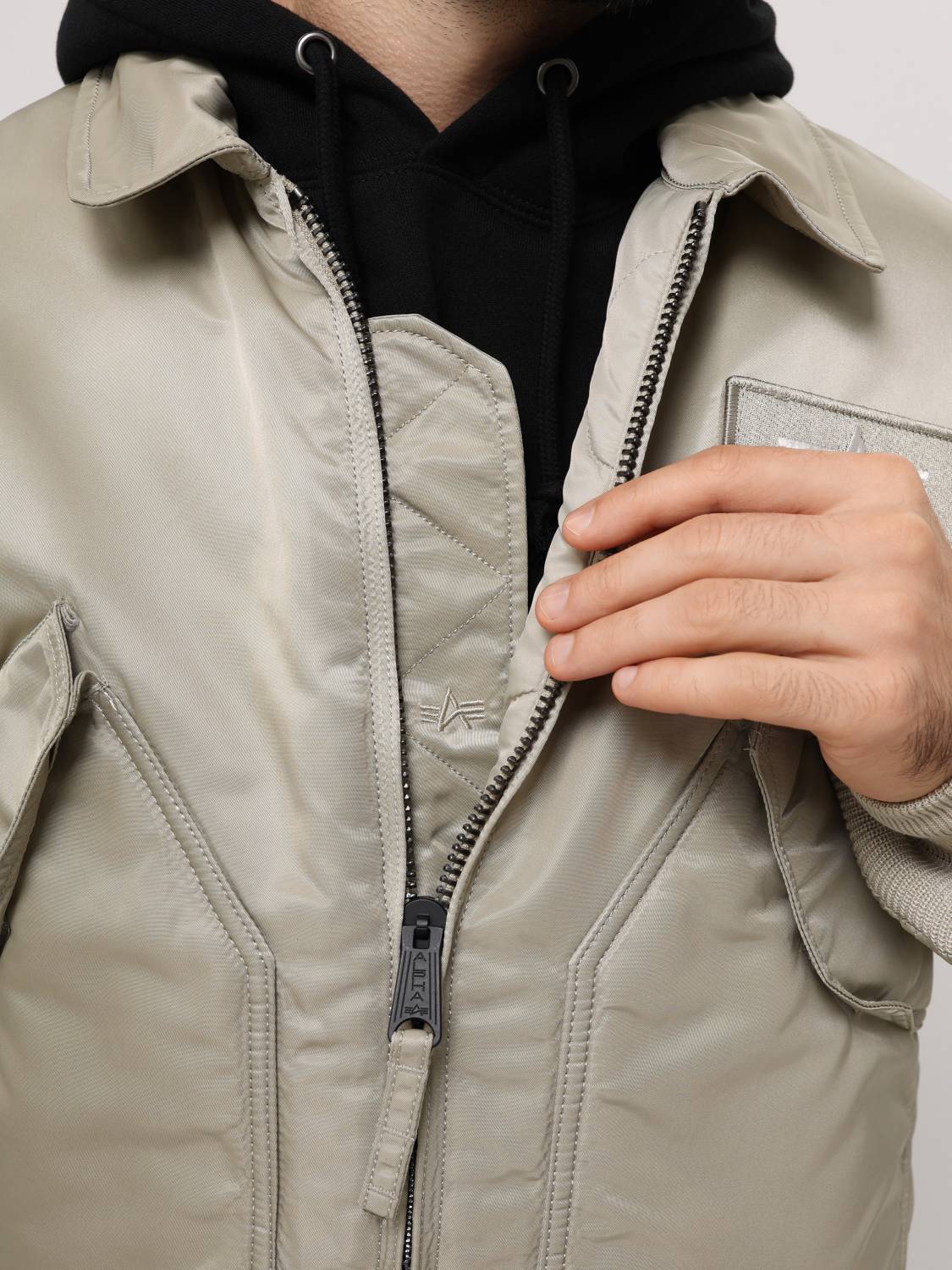 Куртка / Бомбер утепленный мужской "CWU 45/P" (Mineral) Alpha Industries