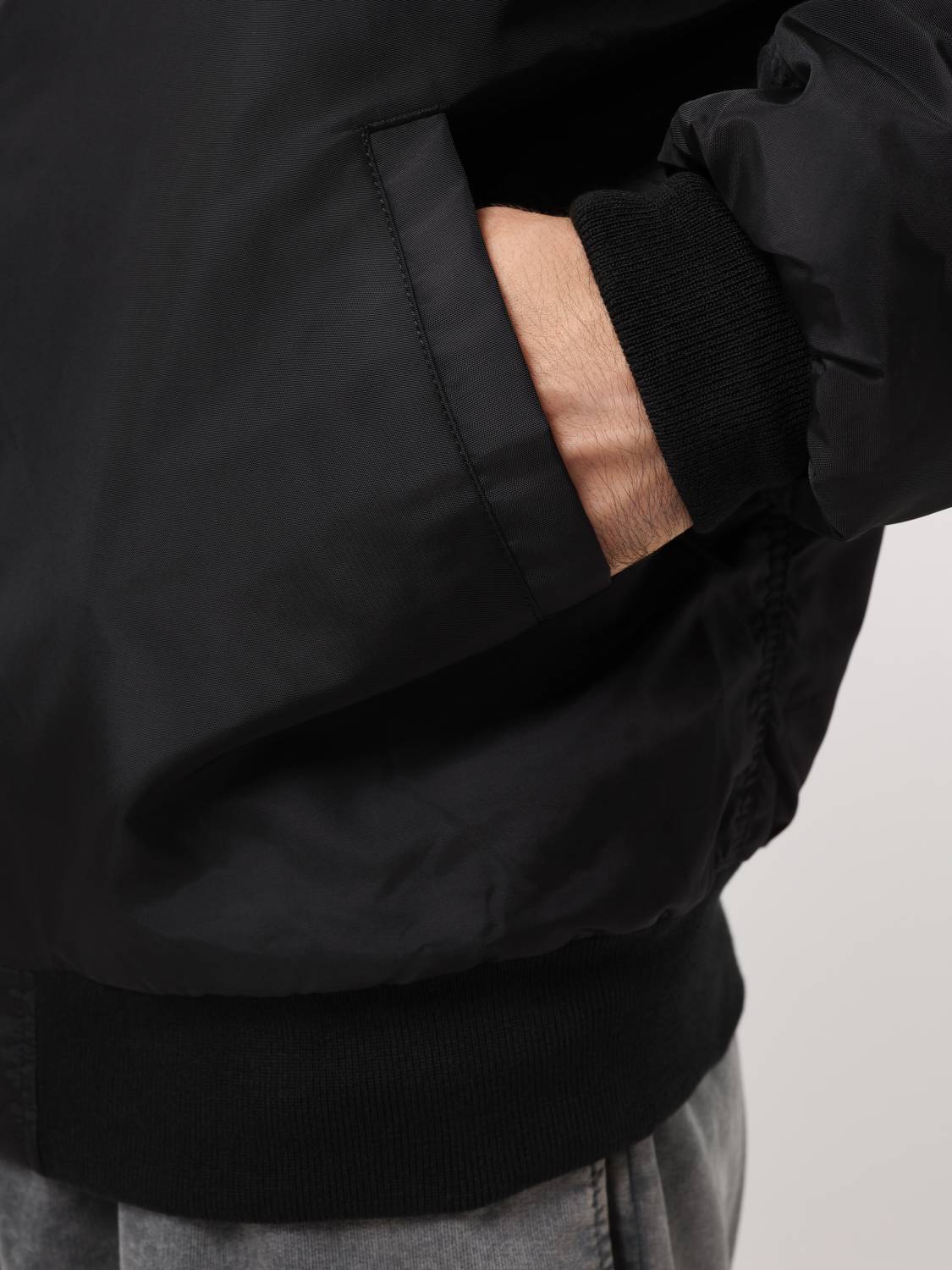 Куртка / Бомбер утепленный мужской '' MA-1 Logo Oxford'' (Black) Alpha Industries